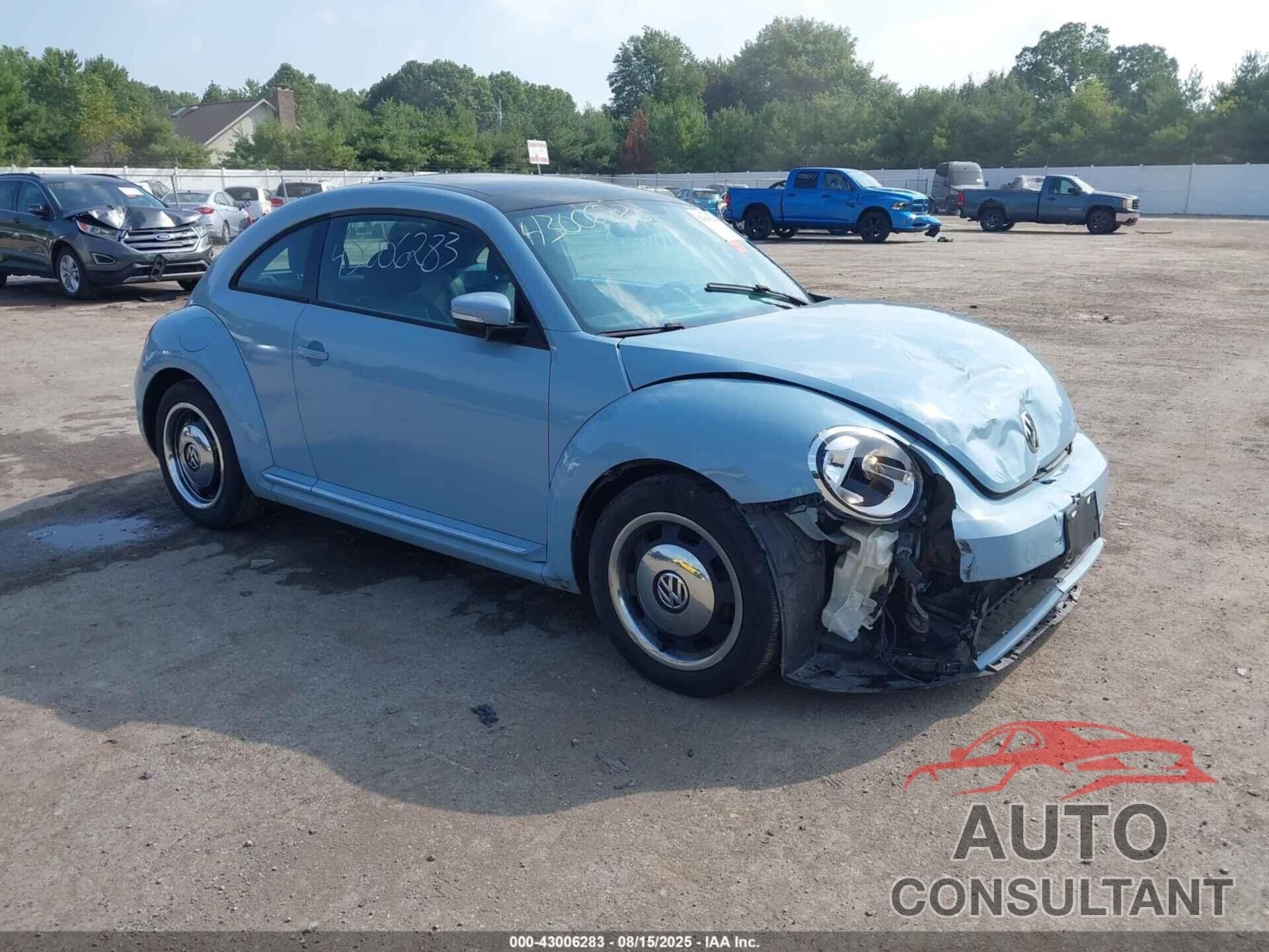 VOLKSWAGEN BEETLE 2012 - 3VWJX7AT8CM643437