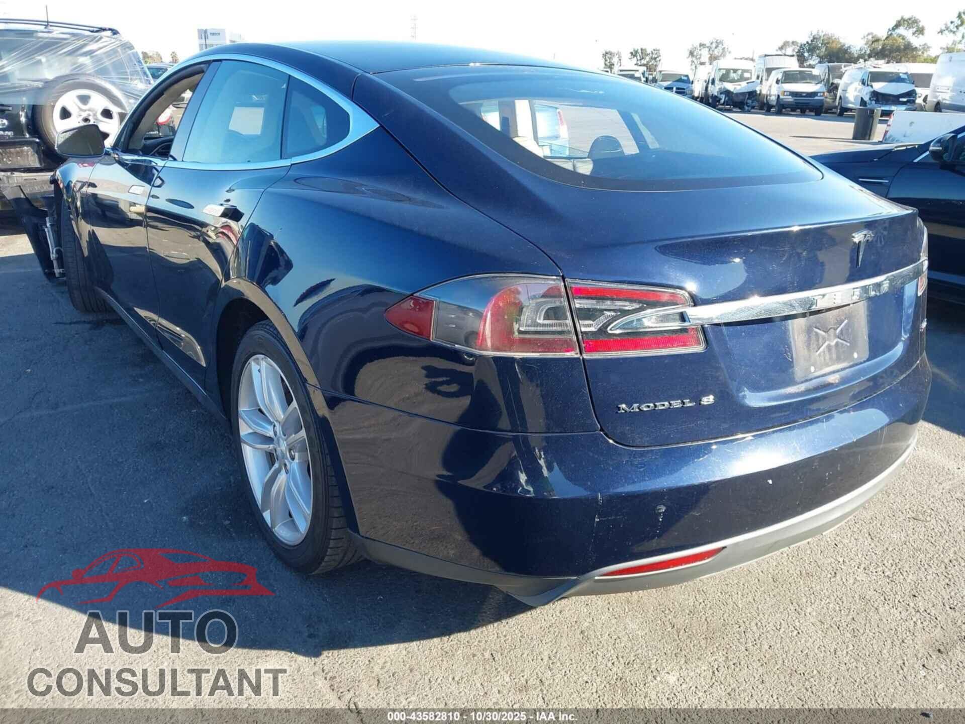 TESLA MODEL S 2013 - 5YJSA1DP9DFP06278