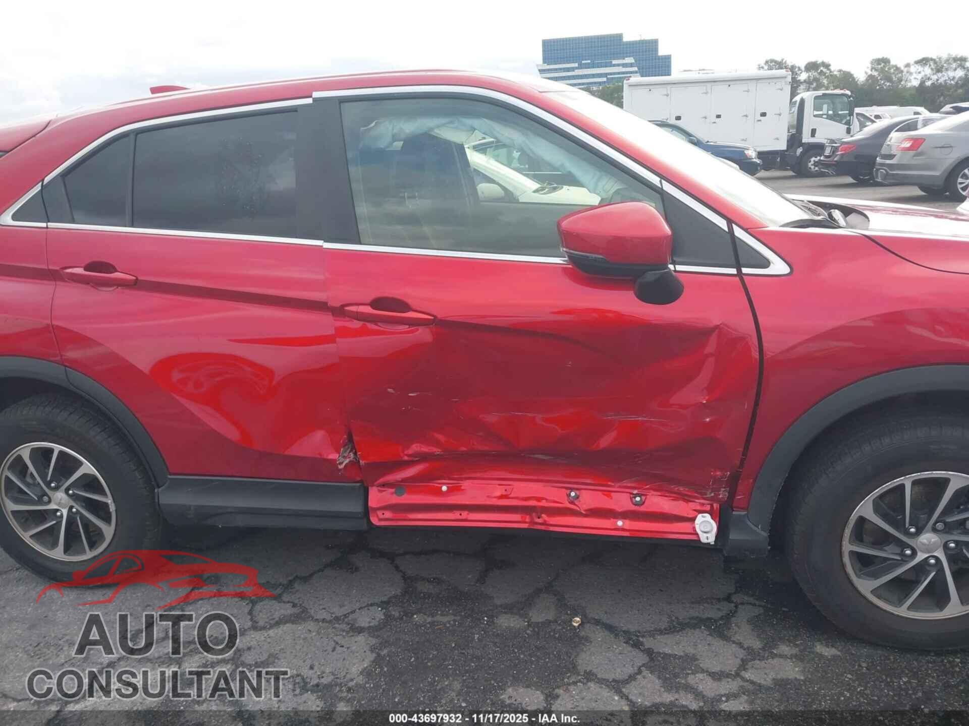 MITSUBISHI ECLIPSE CROSS 2022 - JA4ATUAA0NZ047357