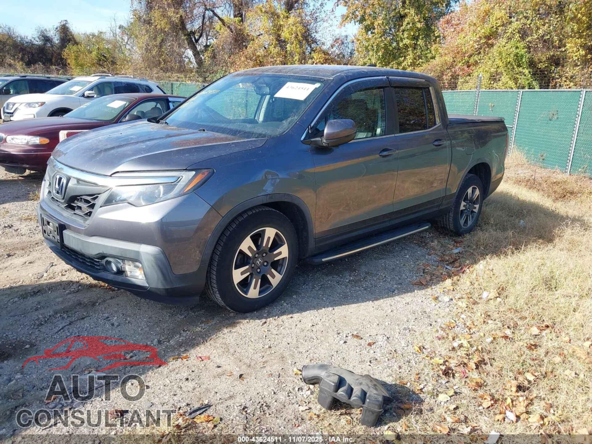 HONDA RIDGELINE 2017 - 5FPYK2F61HB007659