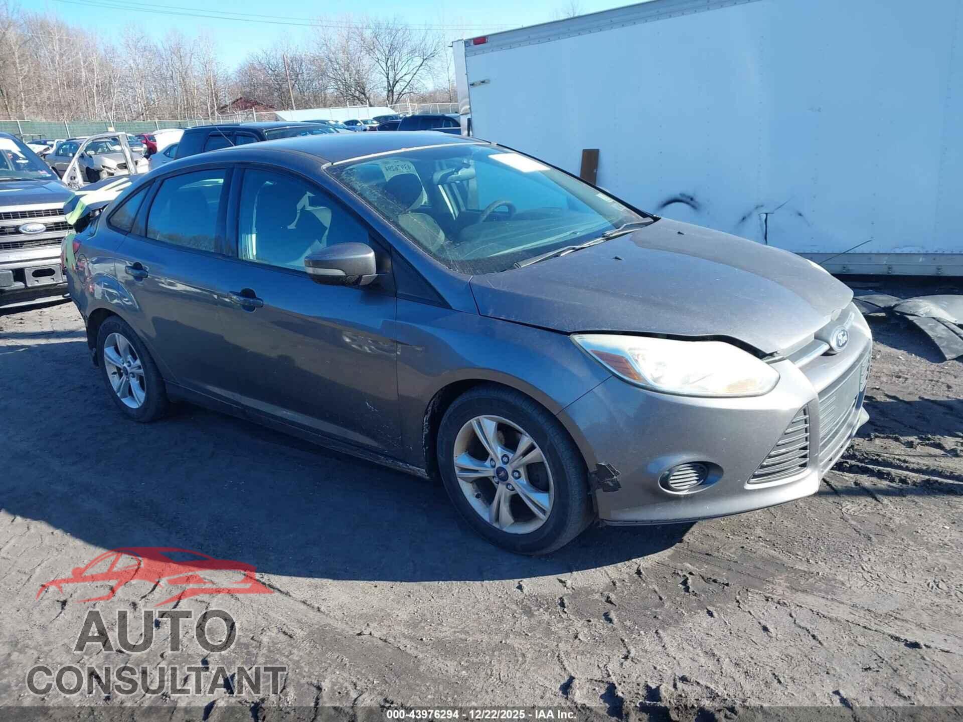 FORD FOCUS 2014 - 1FADP3F2XEL366695