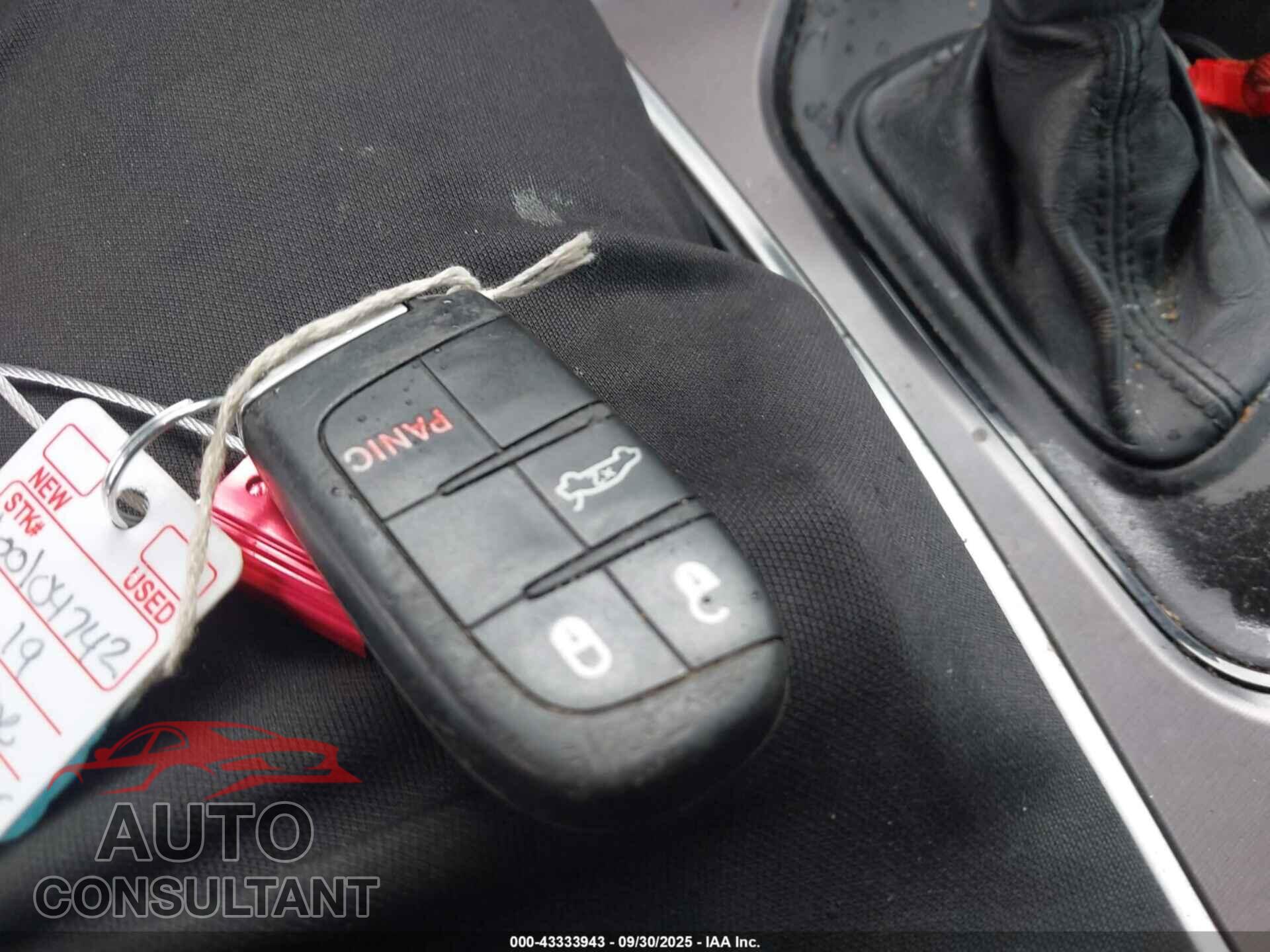 DODGE CHALLENGER 2019 - 2C3CDZAG4KH716954