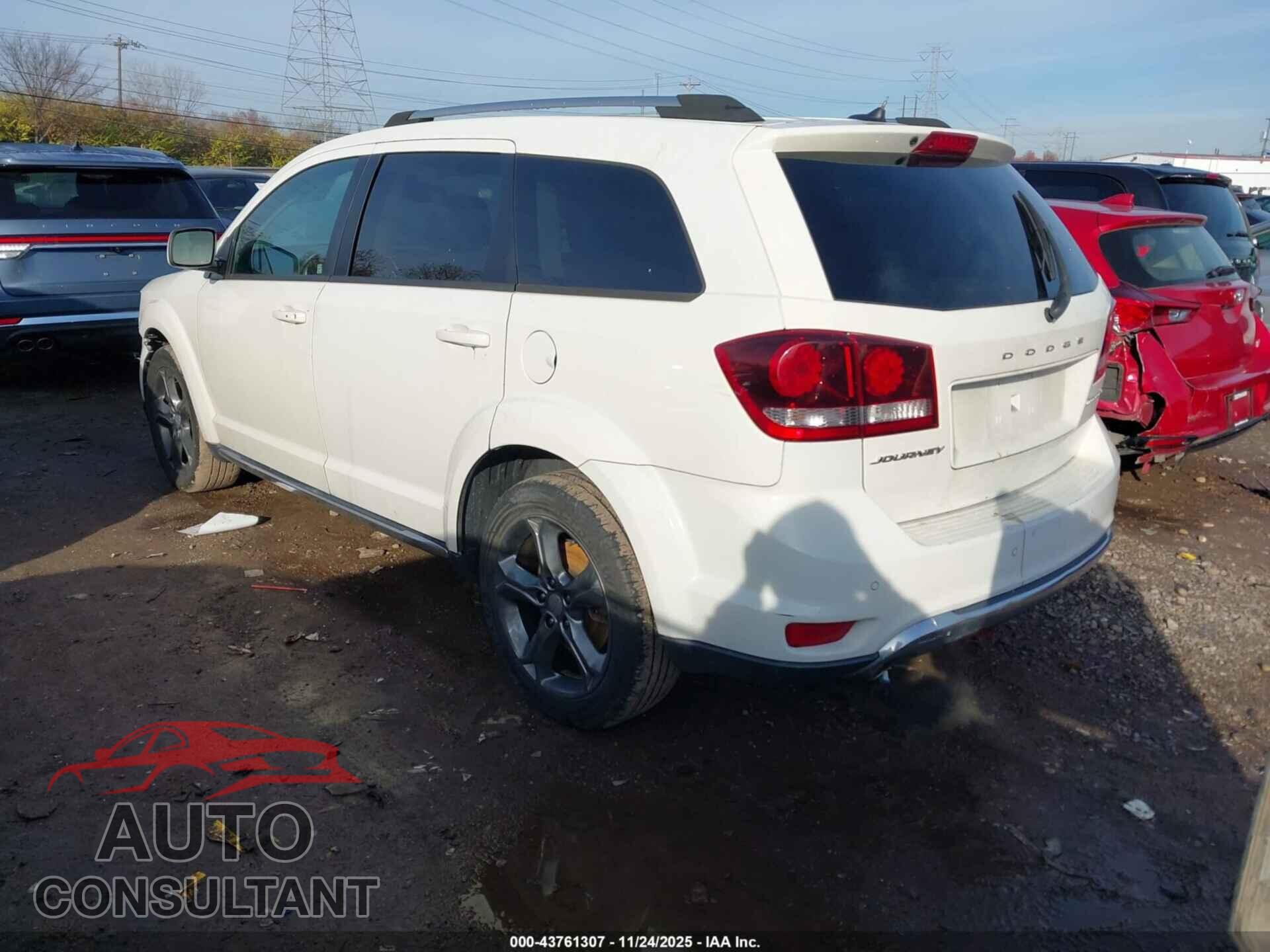 DODGE JOURNEY 2015 - 3C4PDCGG0FT573578