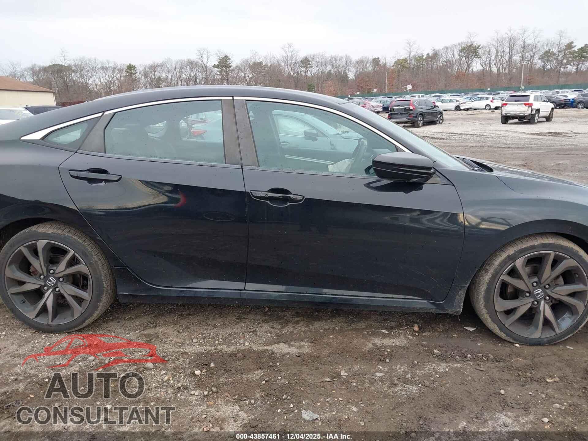 HONDA CIVIC 2019 - 2HGFC2F83KH514144
