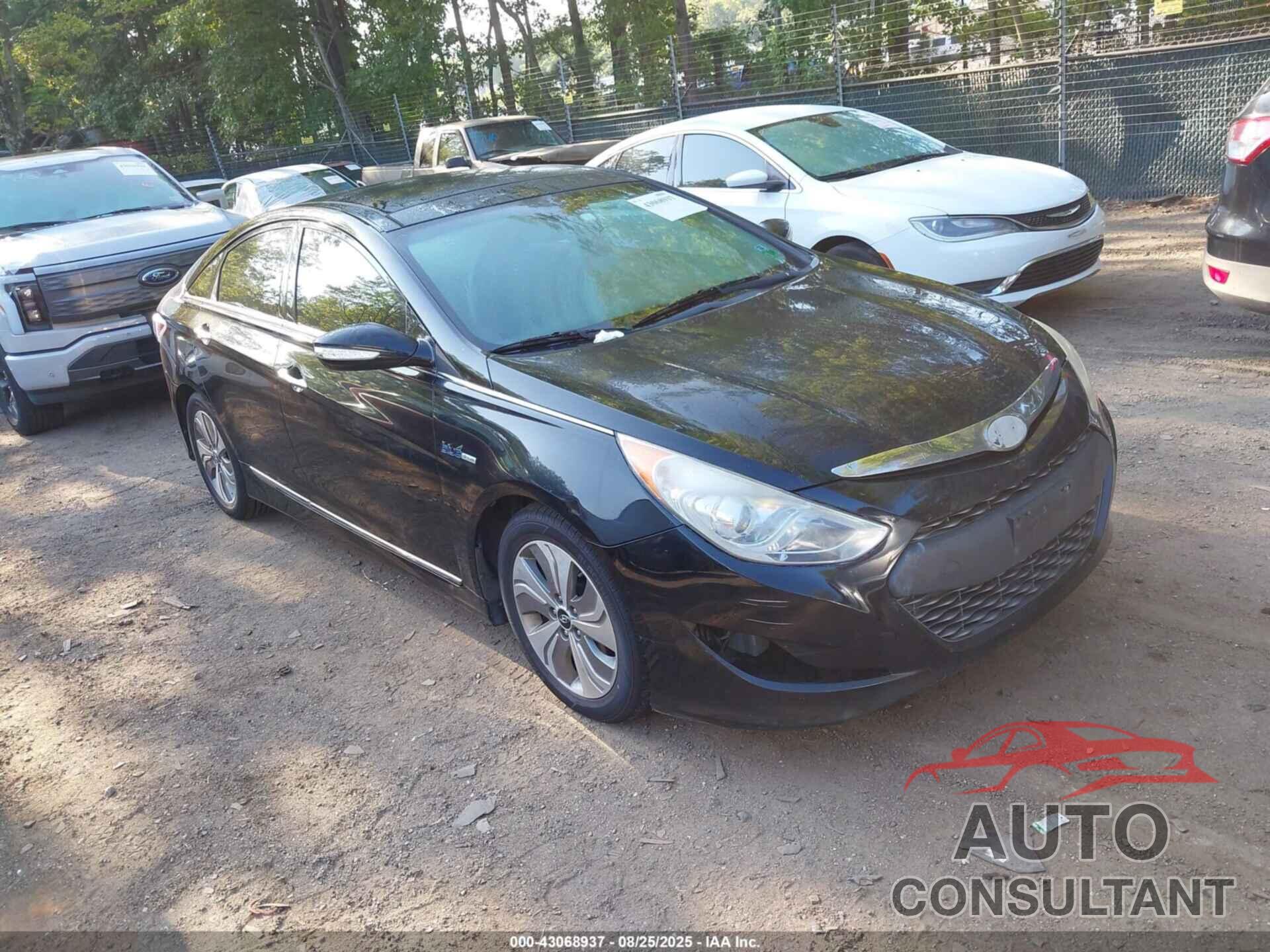 HYUNDAI SONATA HYBRID 2013 - KMHEC4A41DA067207