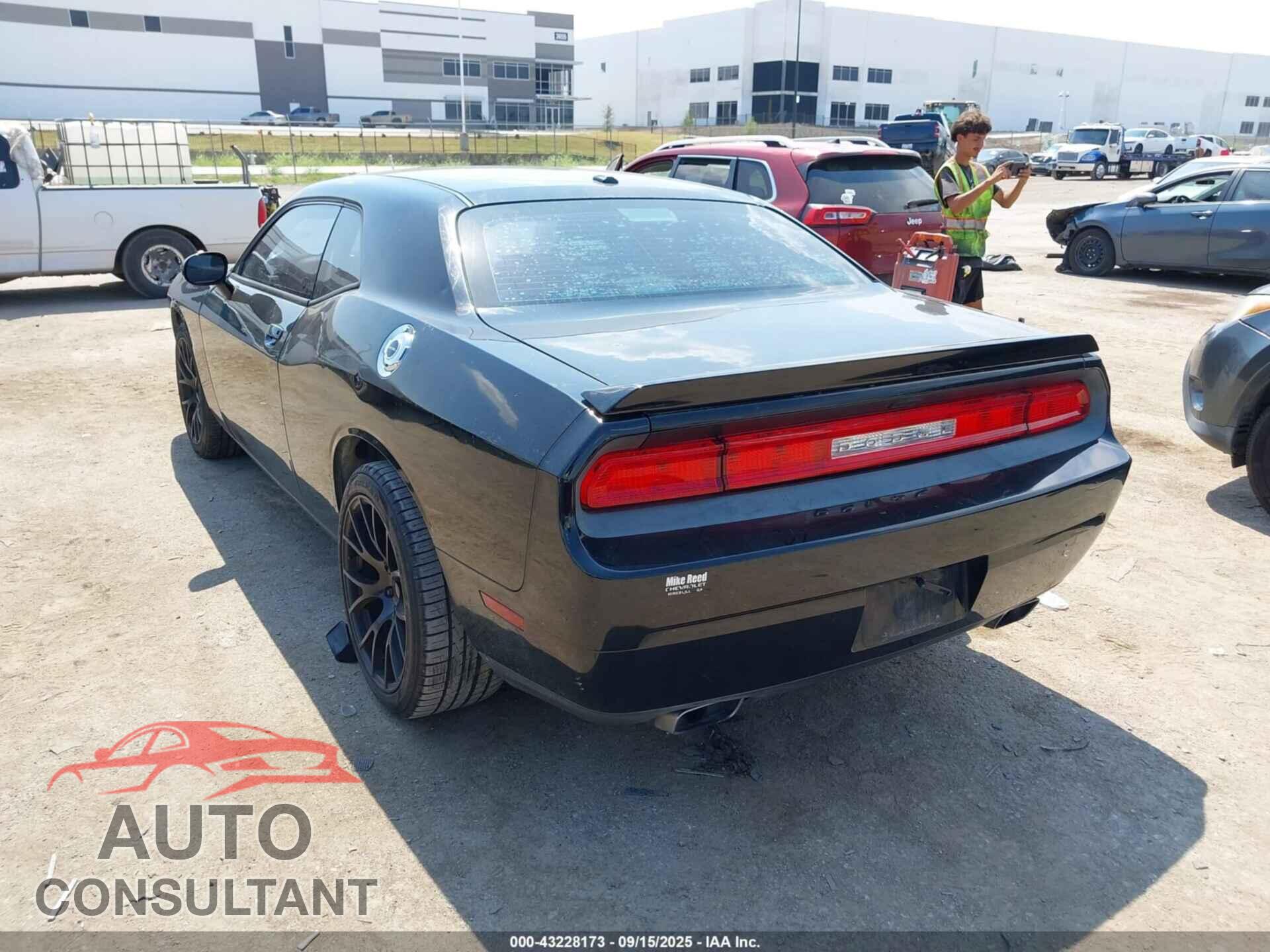 DODGE CHALLENGER 2014 - 2C3CDYAG7EH311203