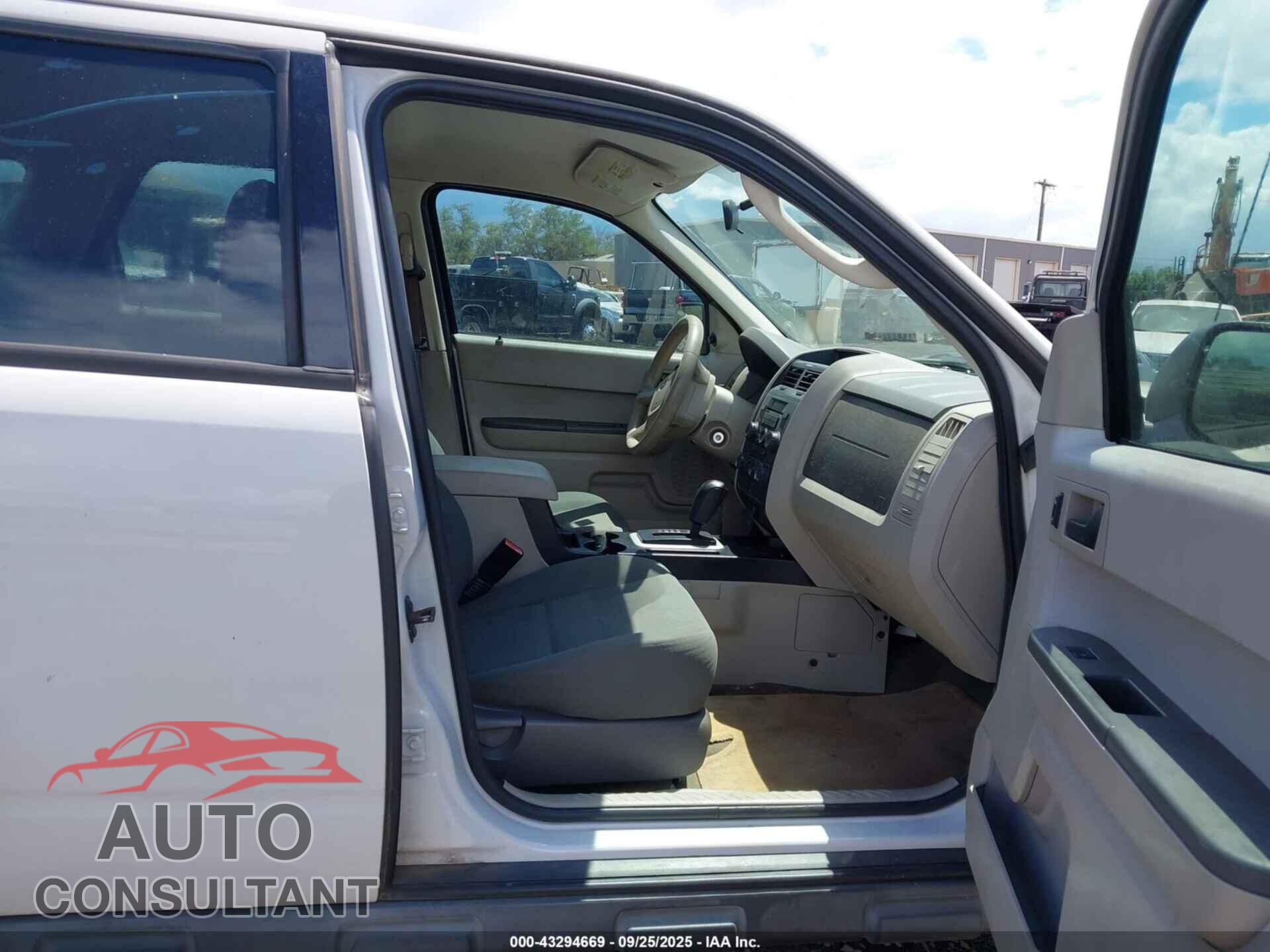 FORD ESCAPE 2012 - 1FMCU0C75CKA22932
