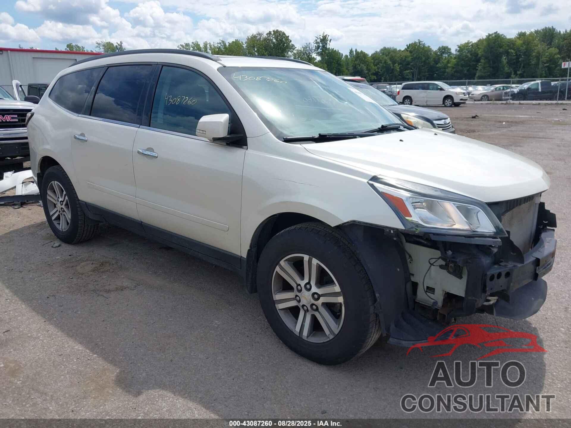 CHEVROLET TRAVERSE 2015 - 1GNKVHKD2FJ334503