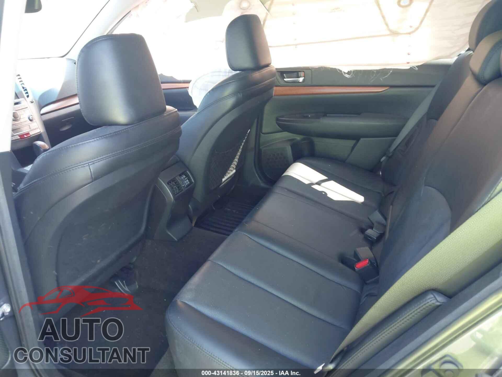 SUBARU OUTBACK 2014 - 4S4BRBMC8E3246360