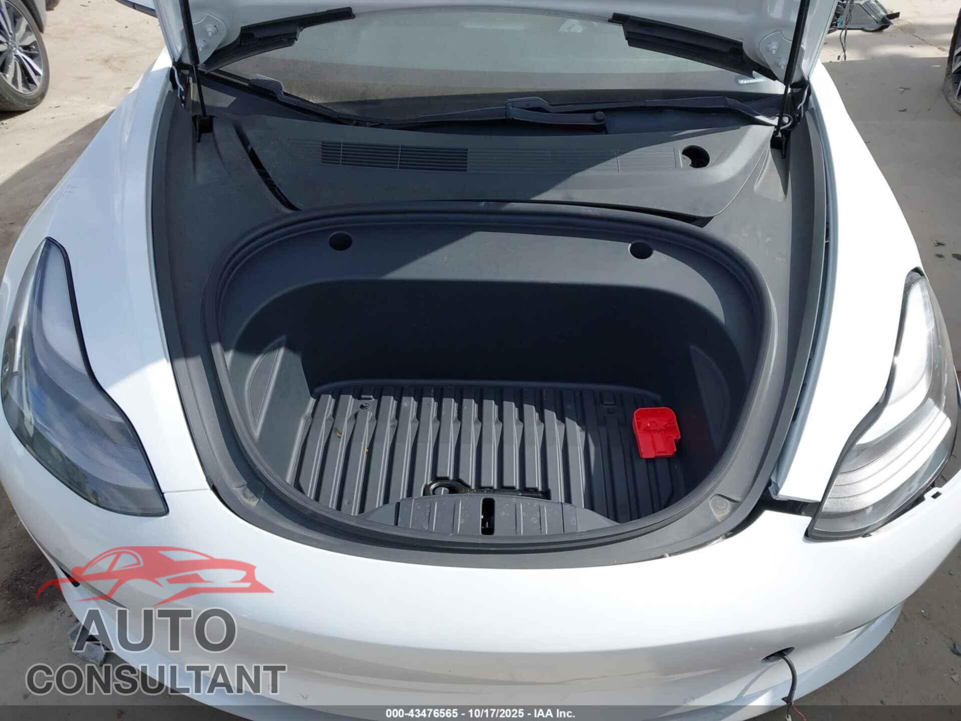 TESLA MODEL 3 2021 - 5YJ3E1EA7MF057048
