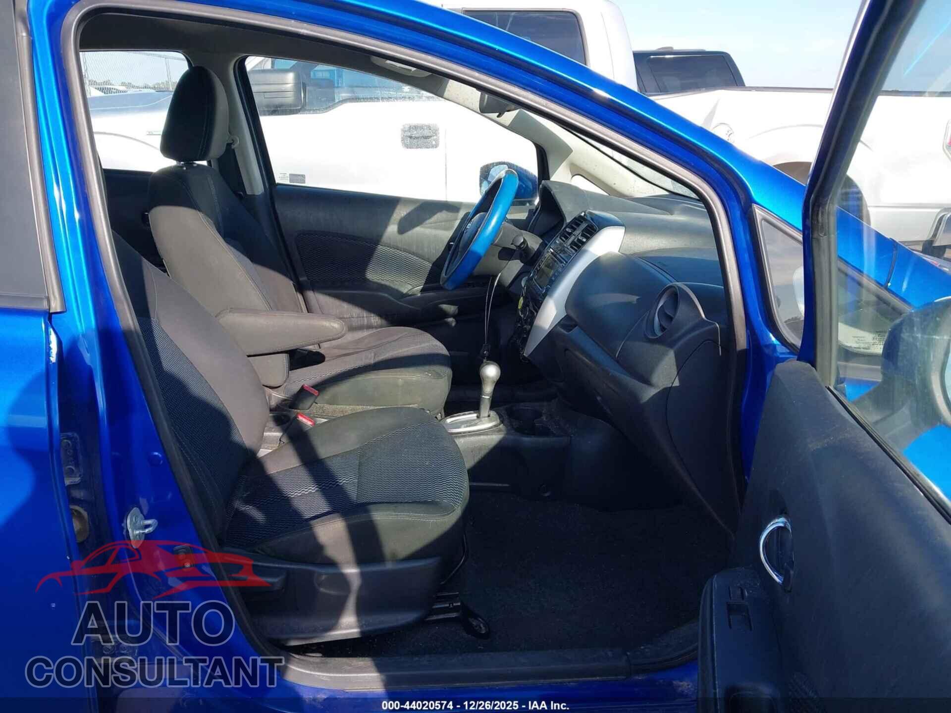 NISSAN VERSA NOTE 2016 - 3N1CE2CP8GL397556