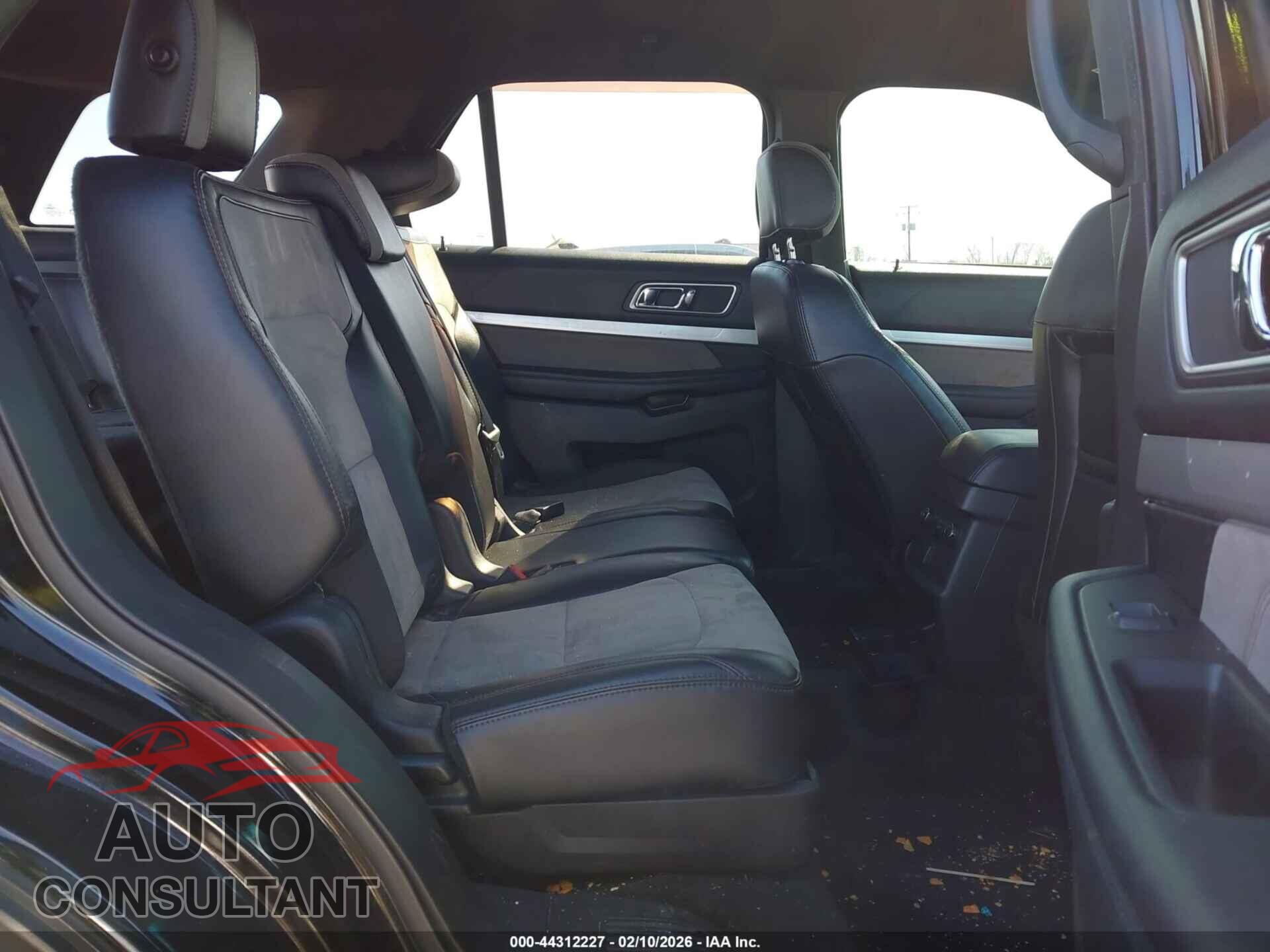 FORD EXPLORER 2017 - 1FM5K8D88HGB04538