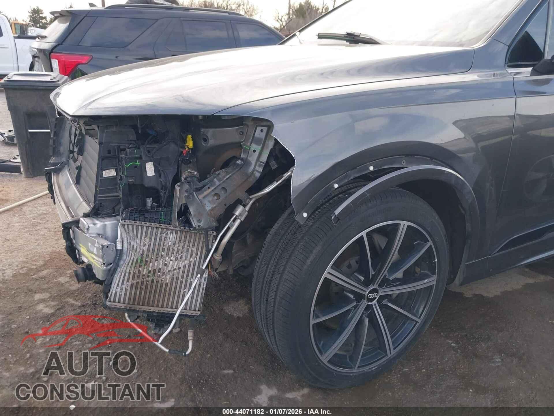 AUDI Q7 2020 - WA1VXBF78LD012017