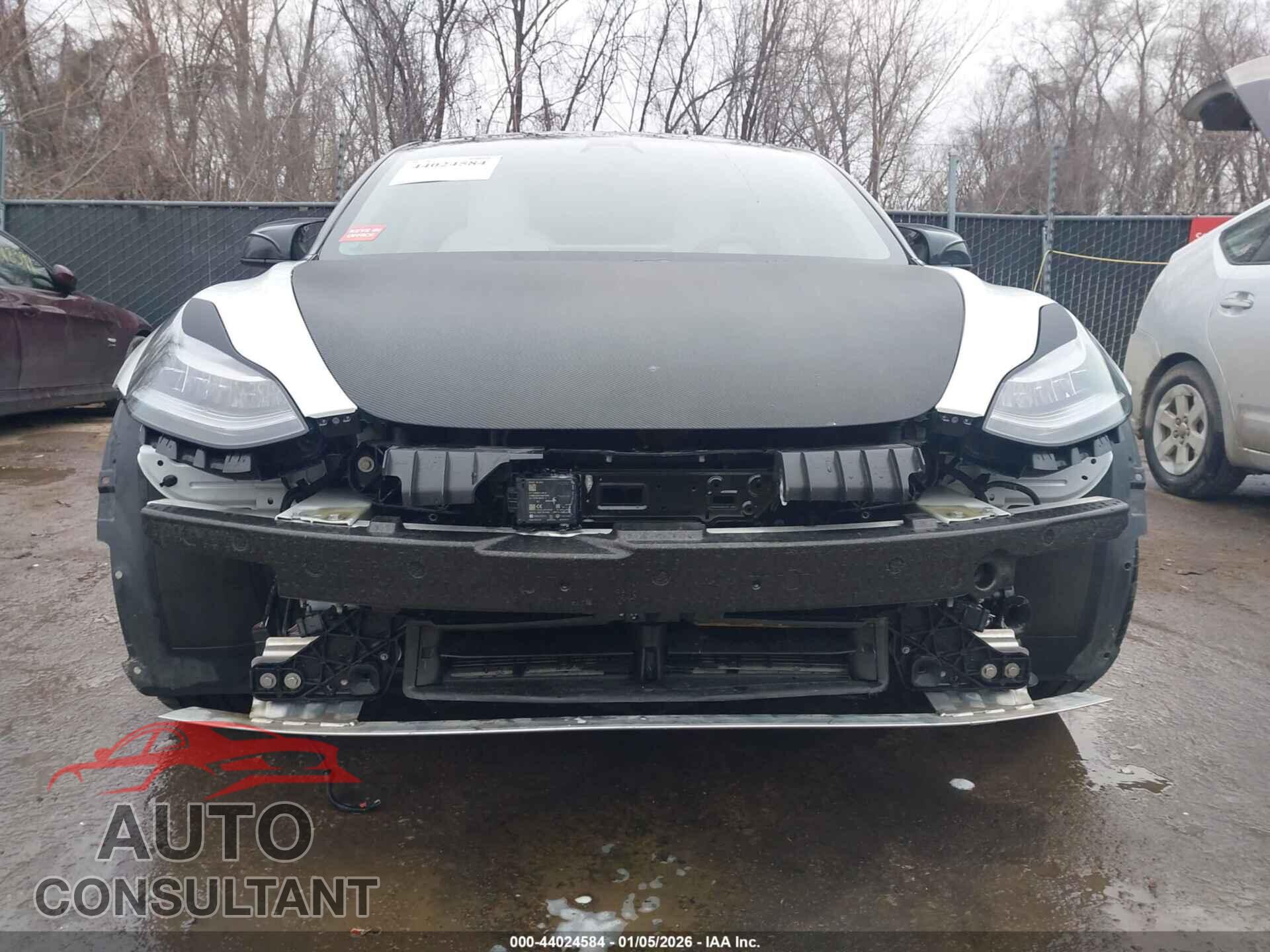 TESLA MODEL 3 2021 - 5YJ3E1EC3MF856469