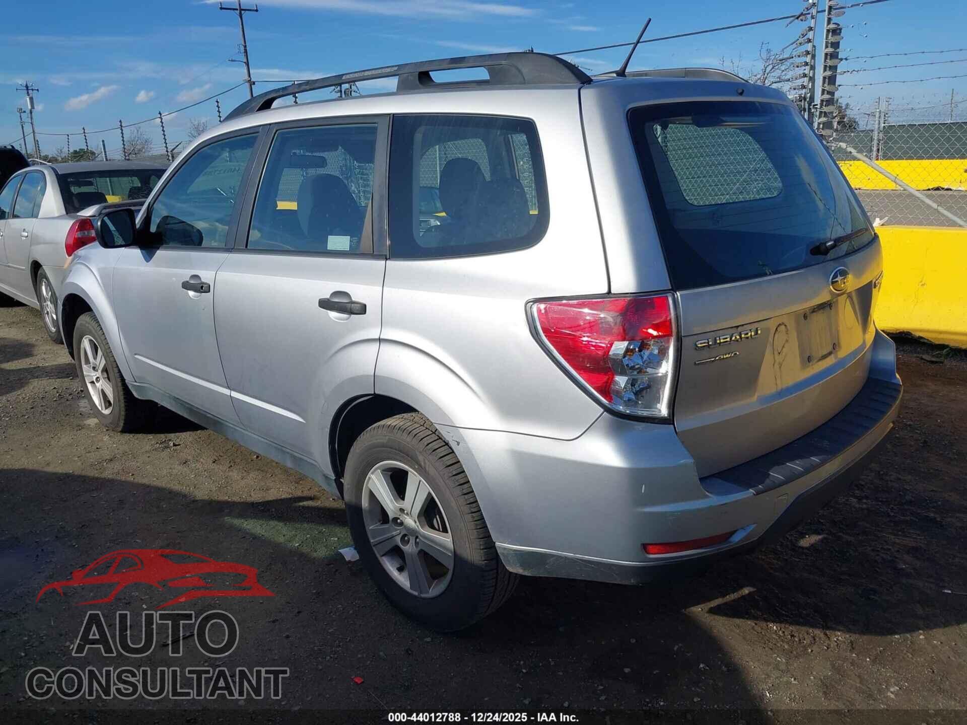 SUBARU FORESTER 2013 - JF2SHABC2DG446745