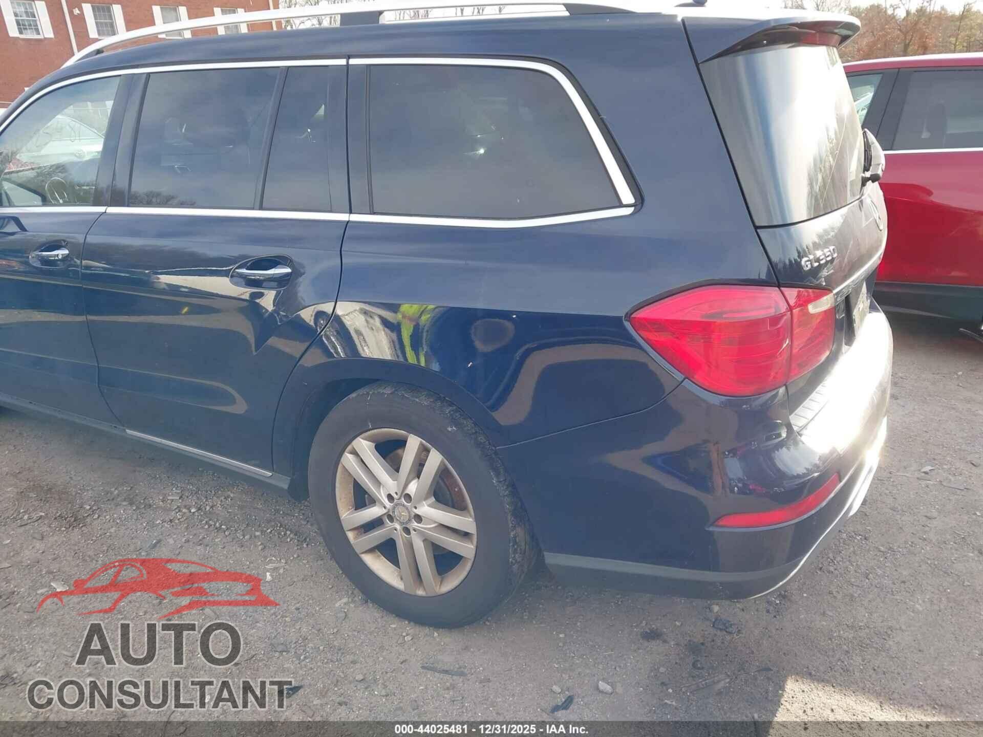 MERCEDES-BENZ GL 350 BLUETEC 2015 - 4JGDF2EE2FA608956