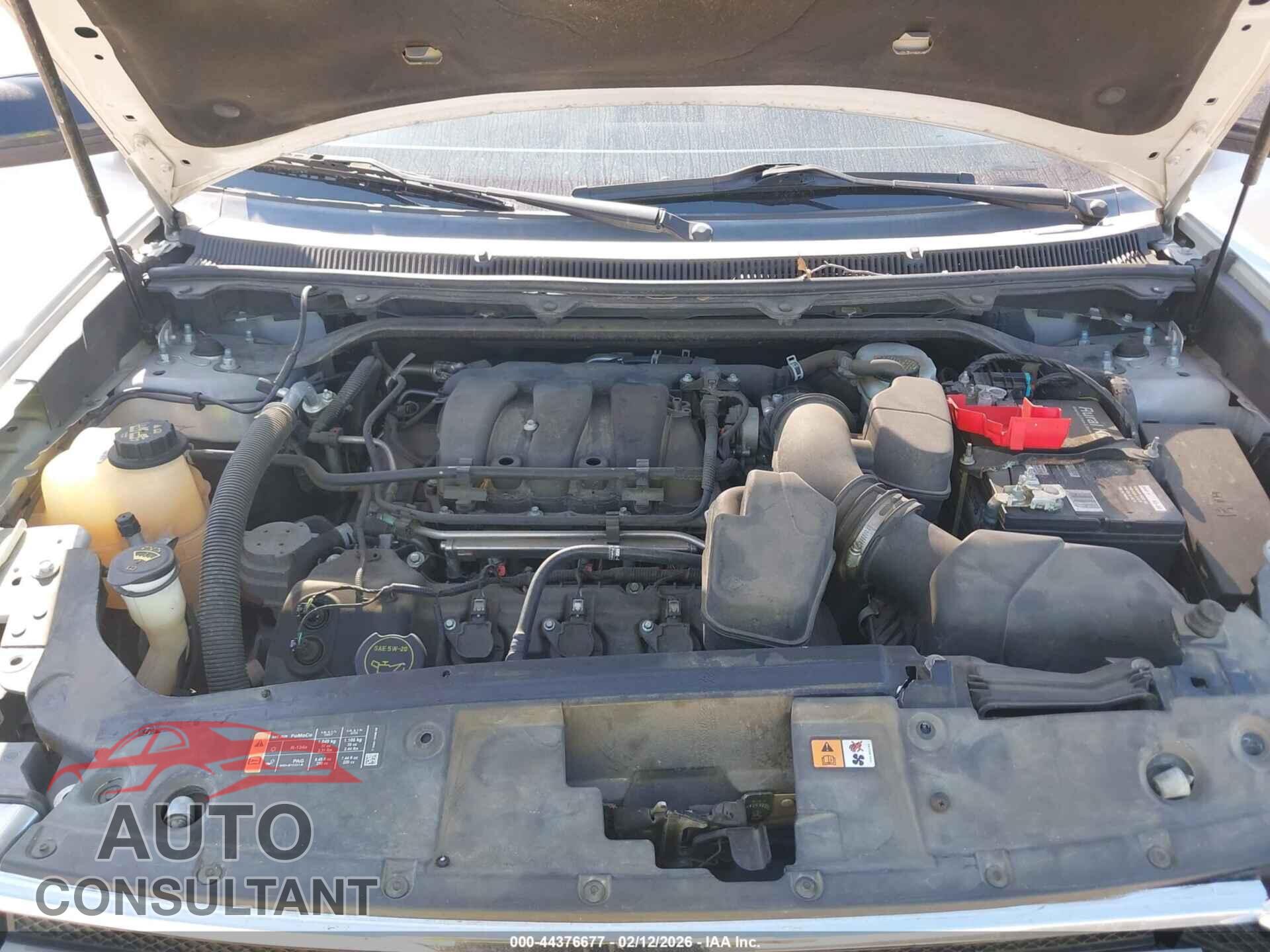 FORD FLEX 2017 - 2FMHK6C81HBA10561