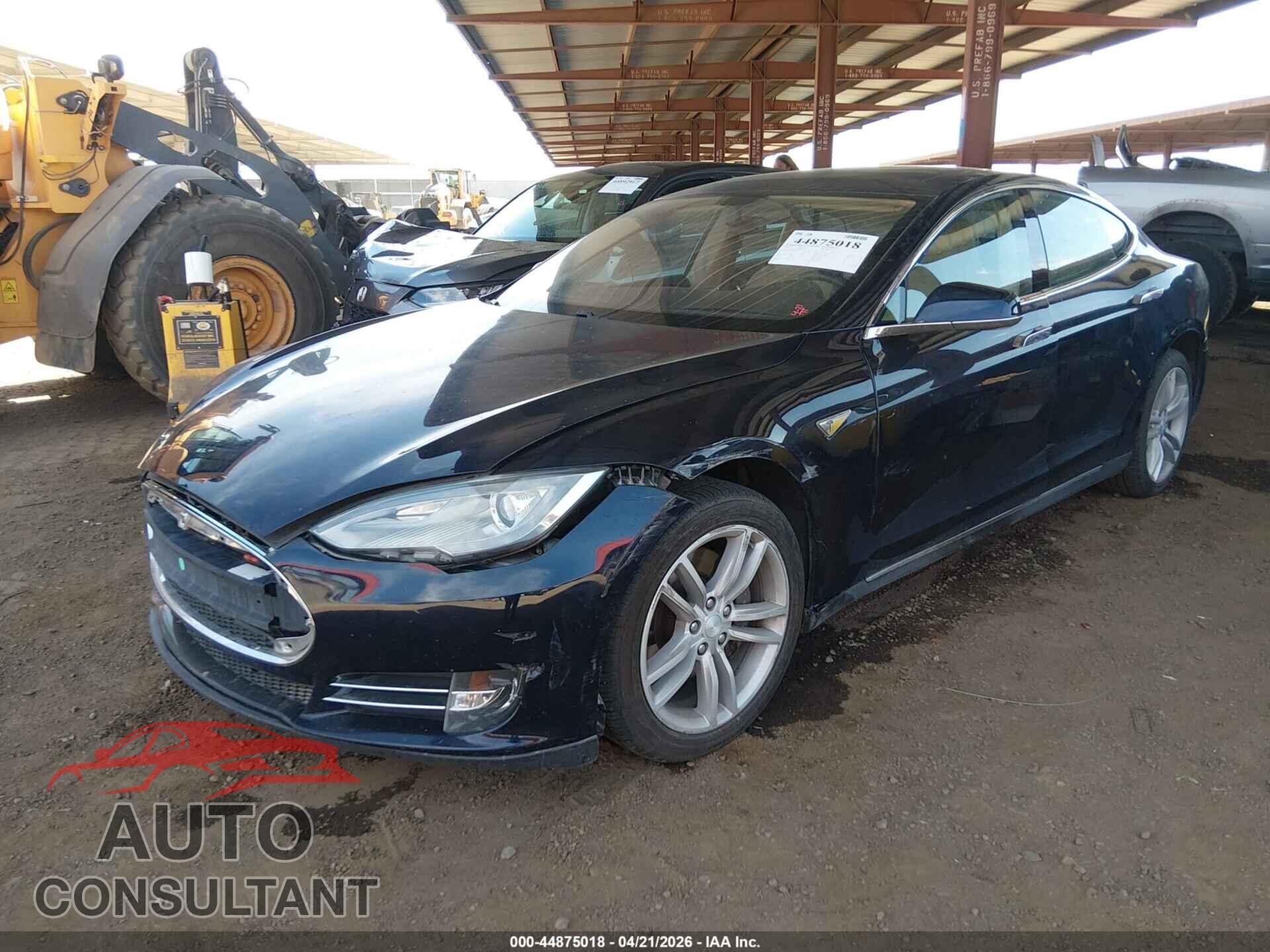 TESLA MODEL S 2013 - 5YJSA1CN3DFP26381