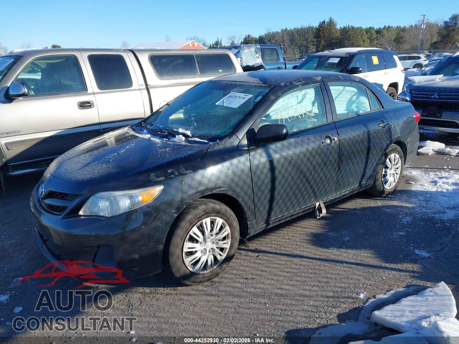 TOYOTA COROLLA 2011 - 2T1BU4EEXBC648110