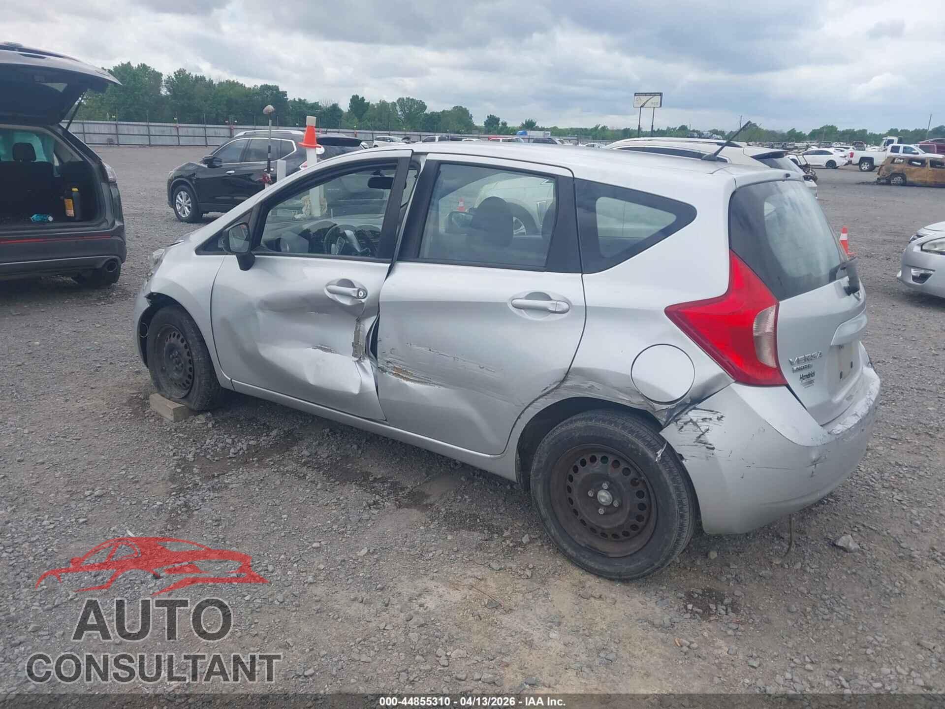 NISSAN VERSA NOTE 2015 - 3N1CE2CPXFL363908