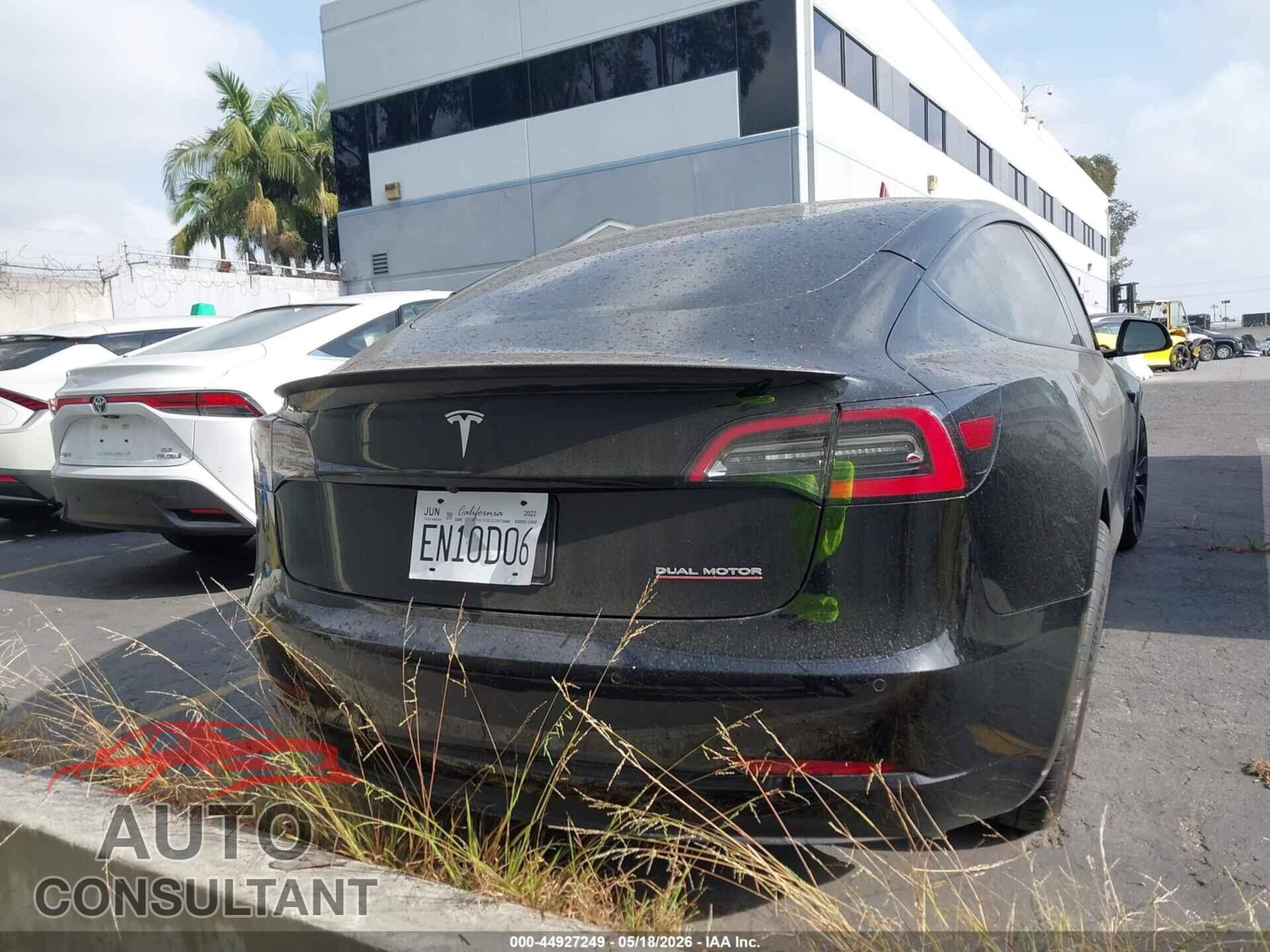 TESLA MODEL 3 2022 - 5YJ3E1EC2NF230400