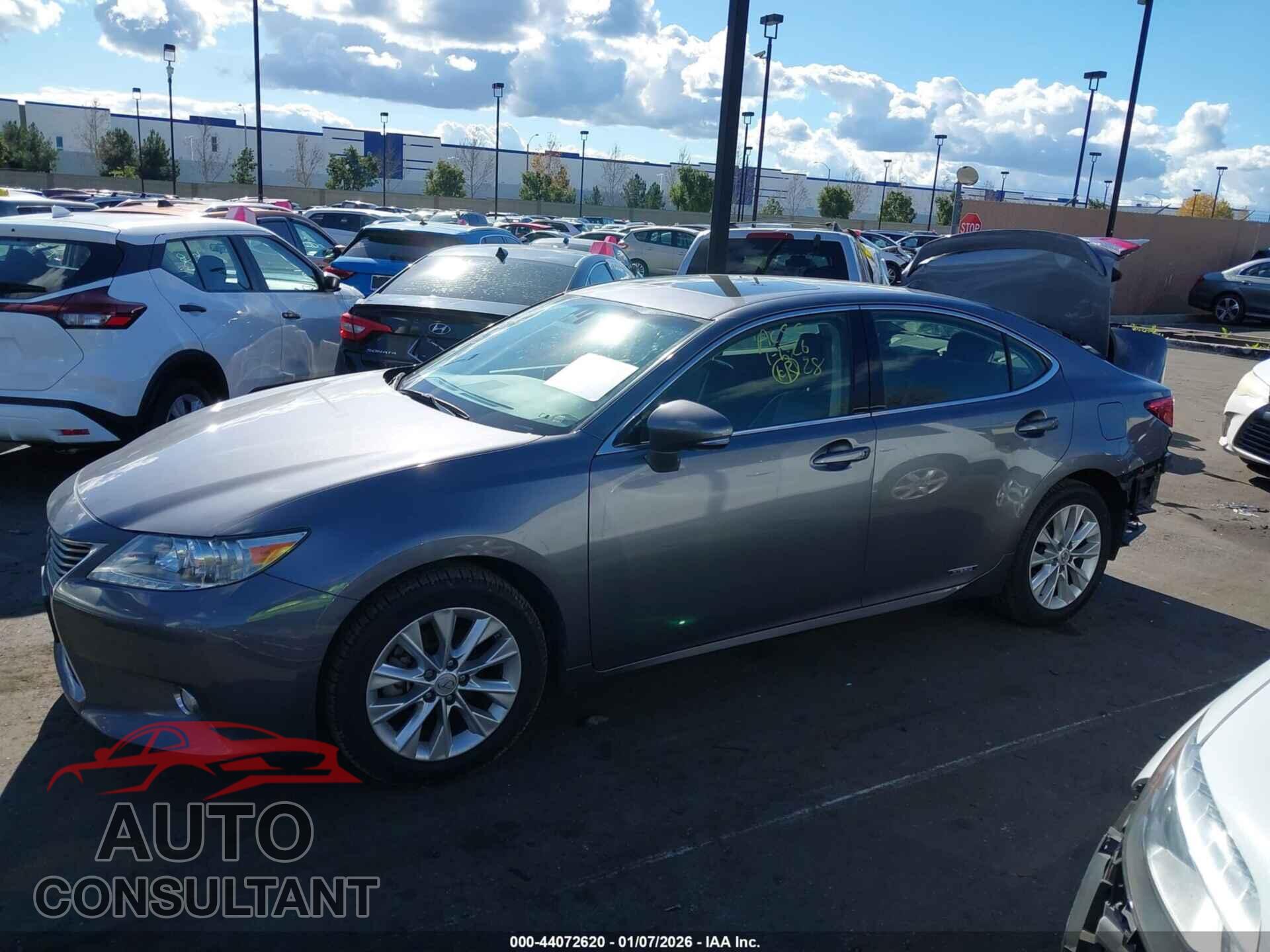 LEXUS ES 300H 2013 - JTHBW1GG3D2020977