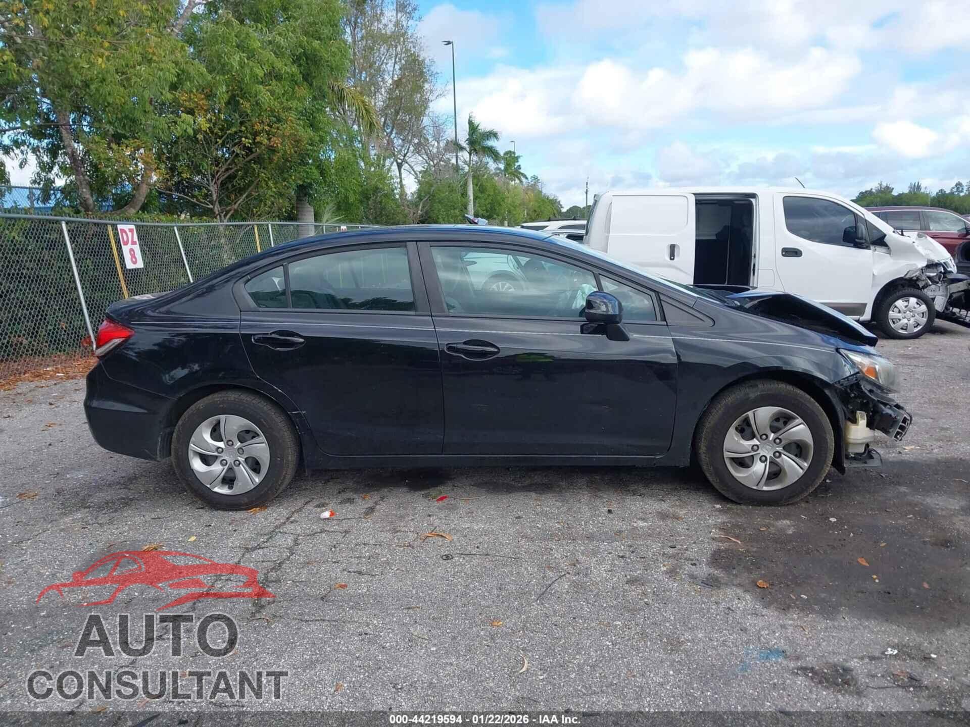 HONDA CIVIC 2013 - 19XFB2F54DE007470