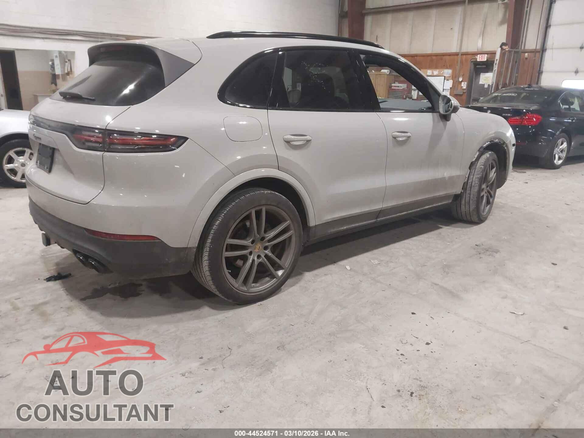PORSCHE CAYENNE 2023 - WP1AA2AY7PDA00371