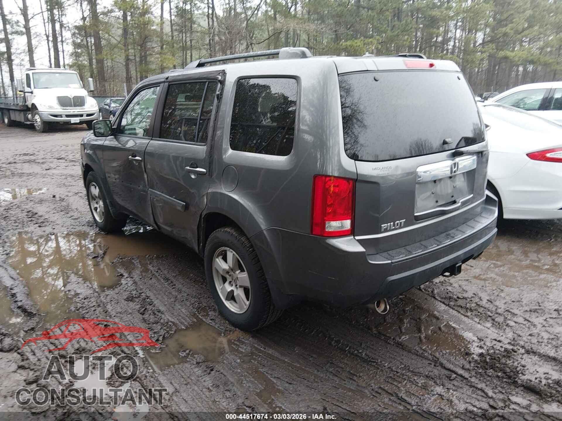 HONDA PILOT 2011 - 5FNYF3H74BB033351