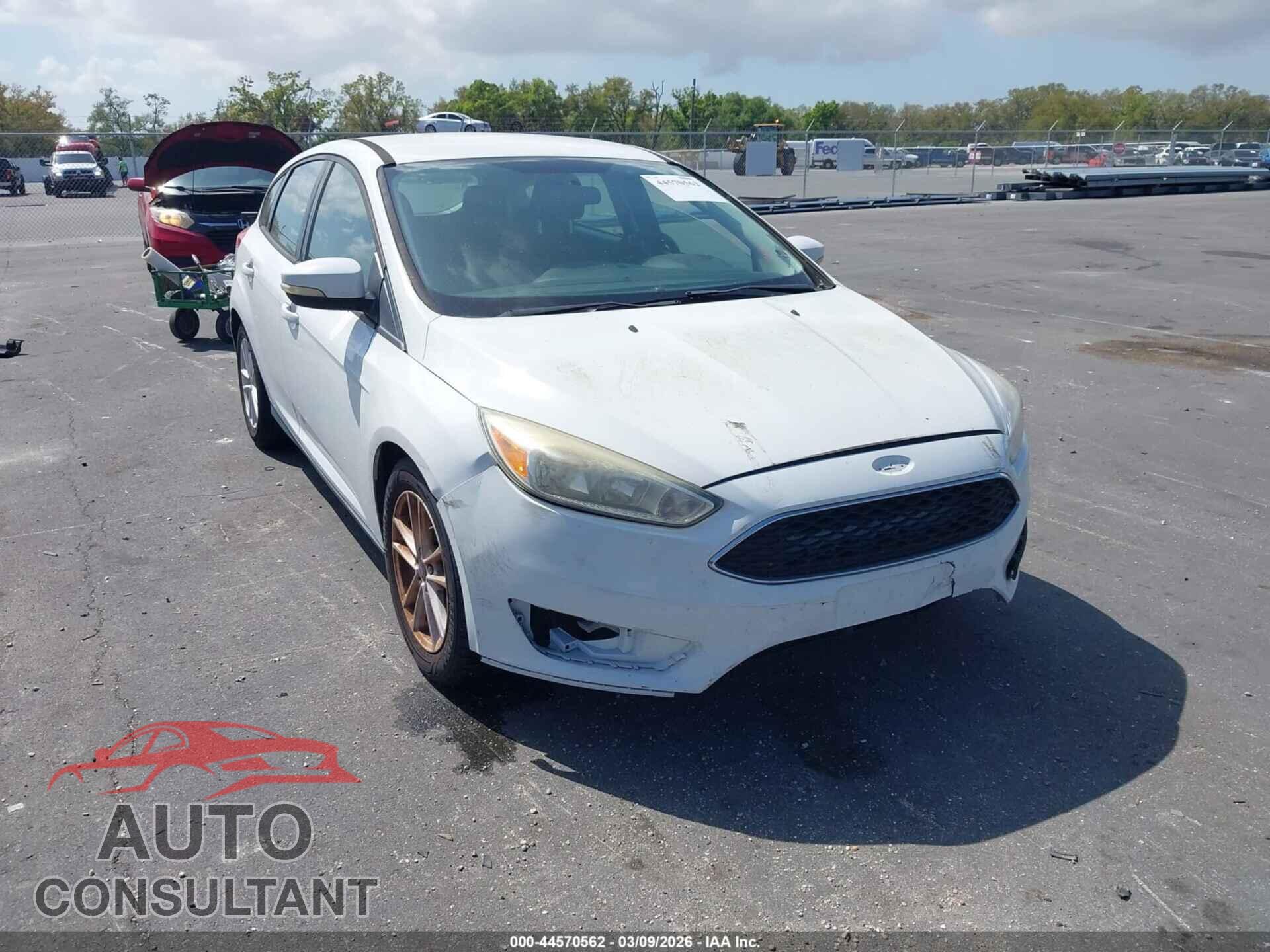 FORD FOCUS 2017 - 1FADP3K22HL278766