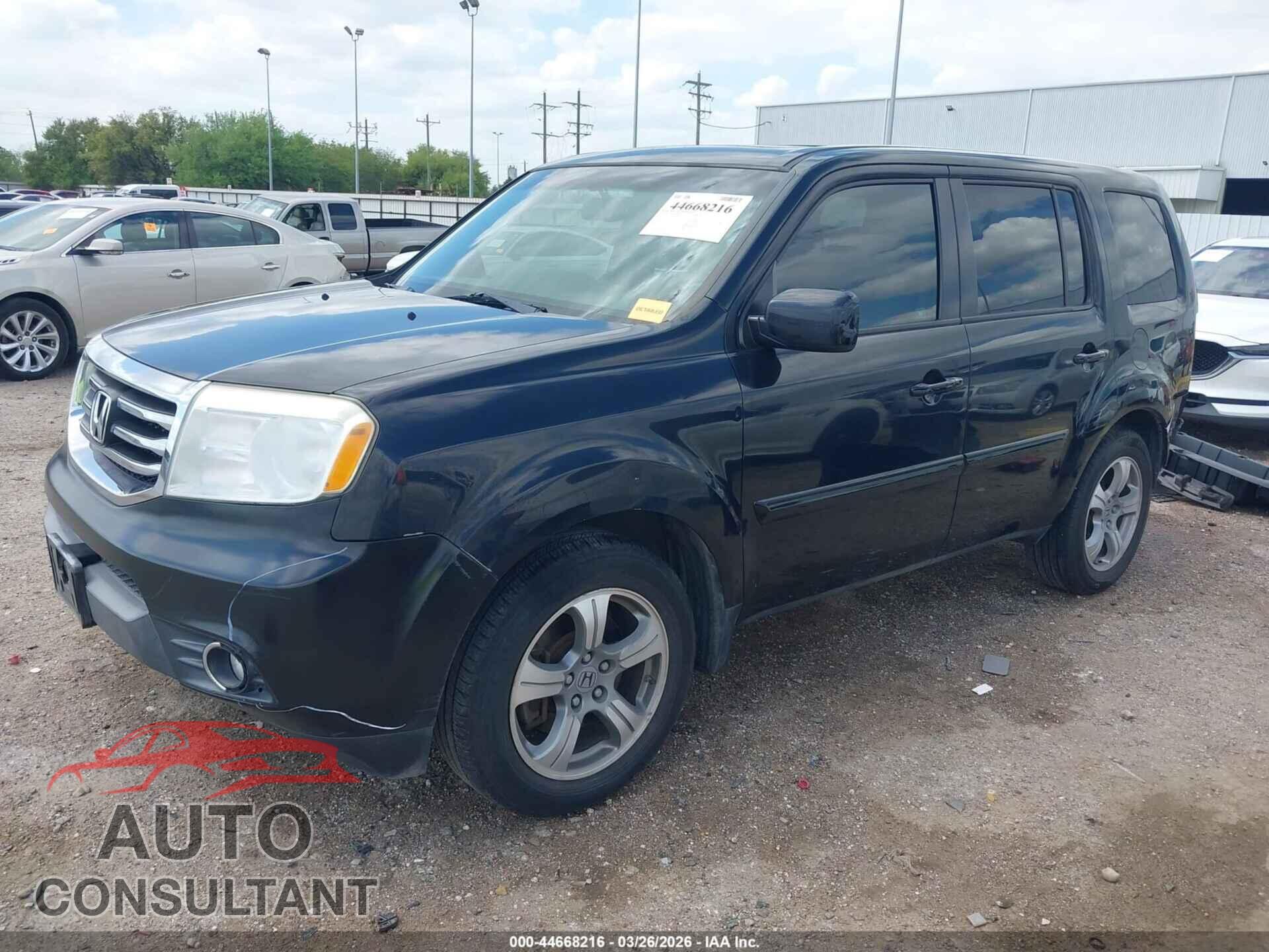 HONDA PILOT 2012 - 5FNYF3H77CB036830