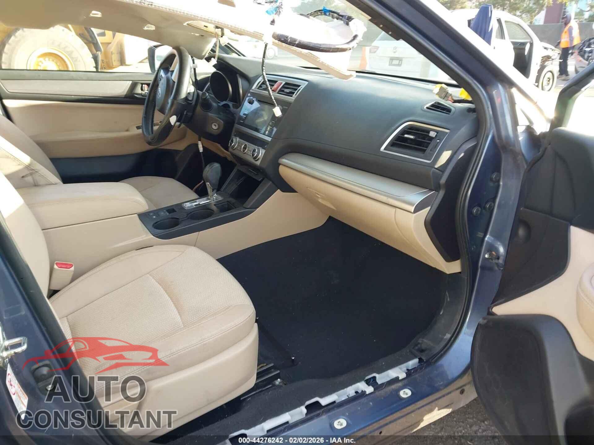 SUBARU OUTBACK 2017 - 4S4BSAFC8H3376574