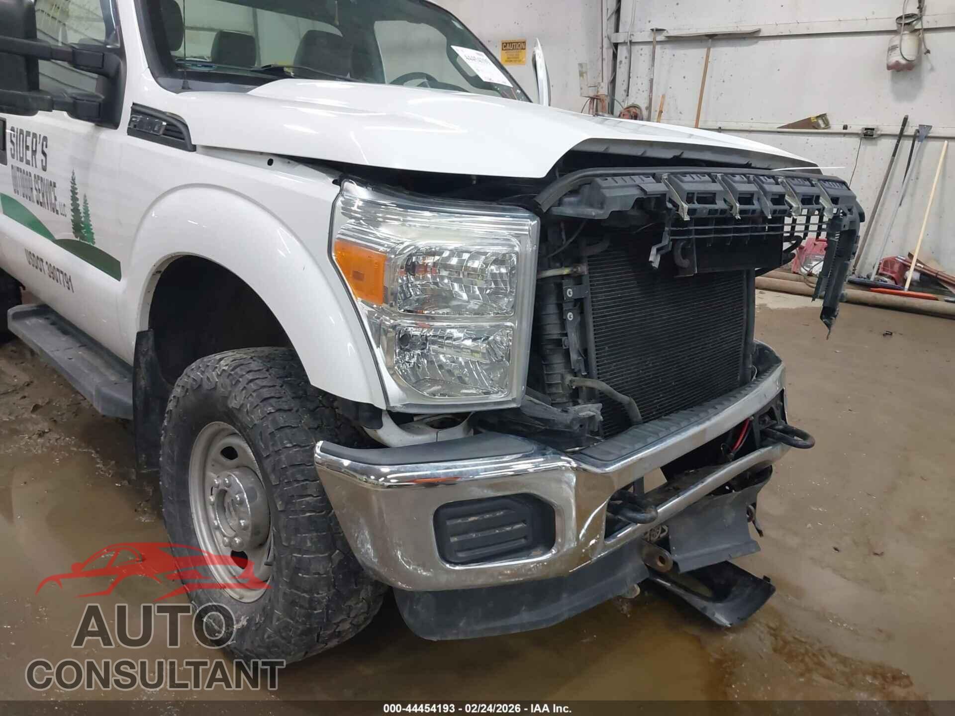 FORD F-250 2015 - 1FTBF2B64FEB50676