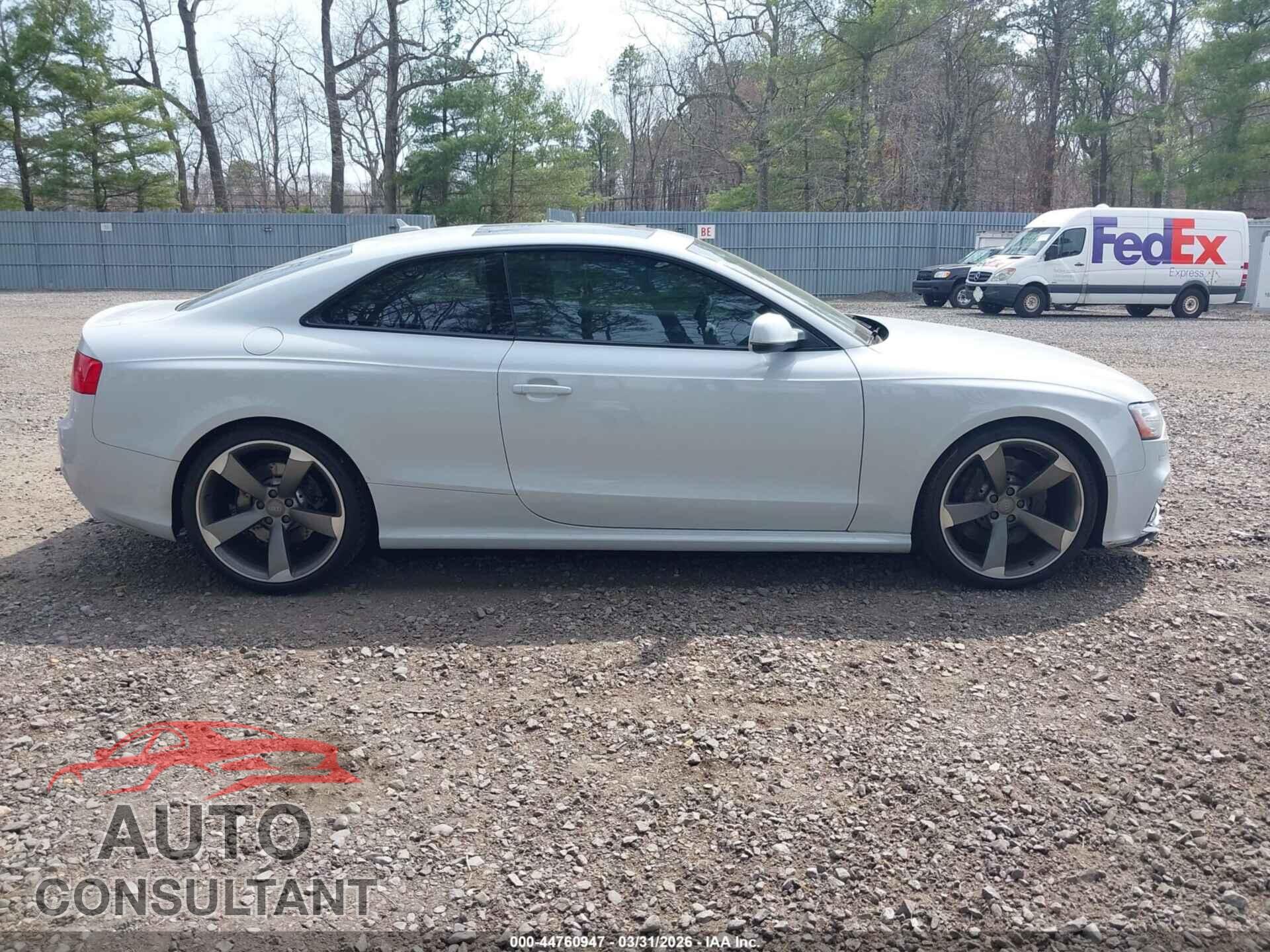 AUDI RS 5 2014 - WUAC6AFR6EA900283