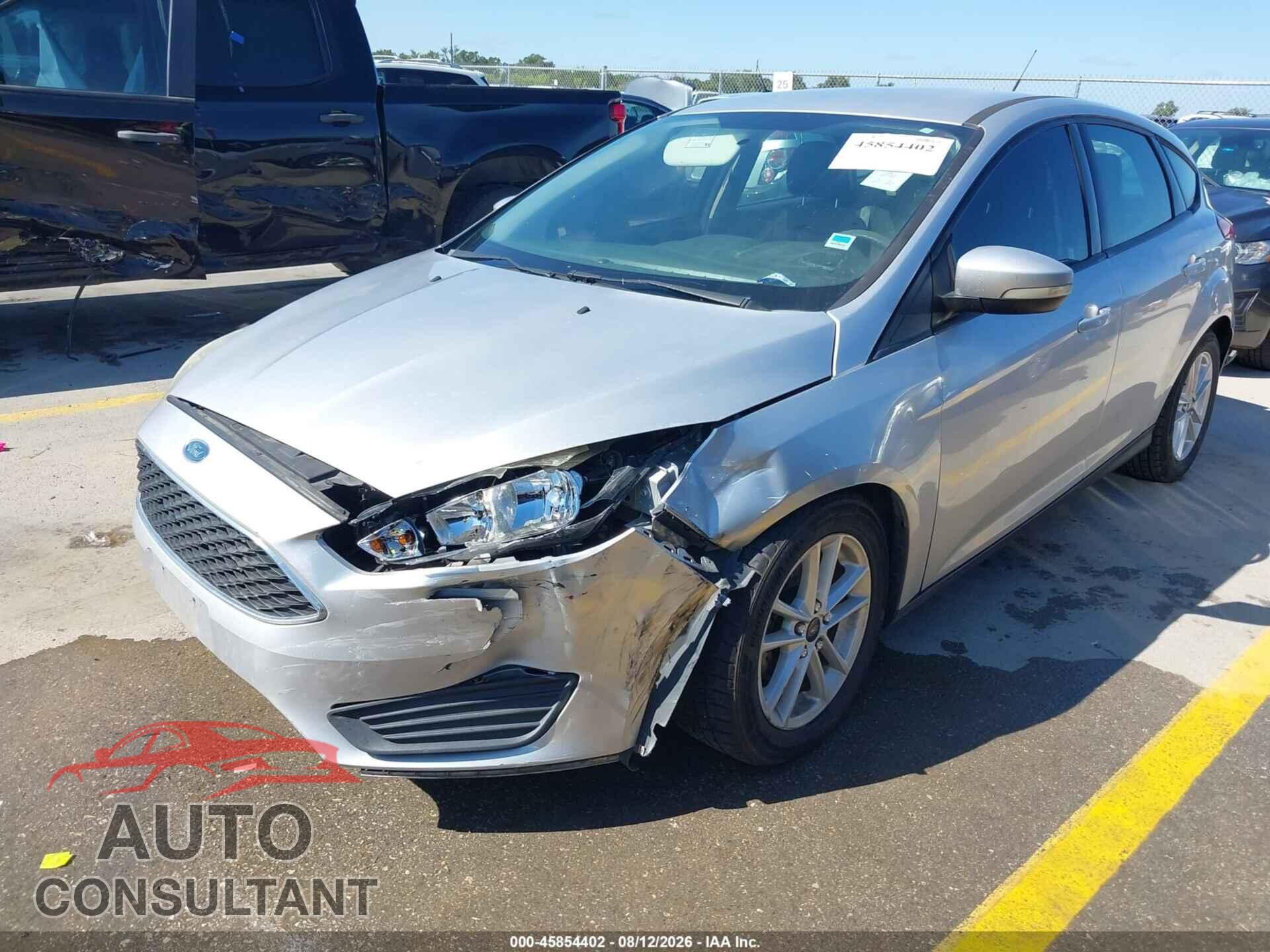 FORD FOCUS 2016 - 1FADP3K23GL387252