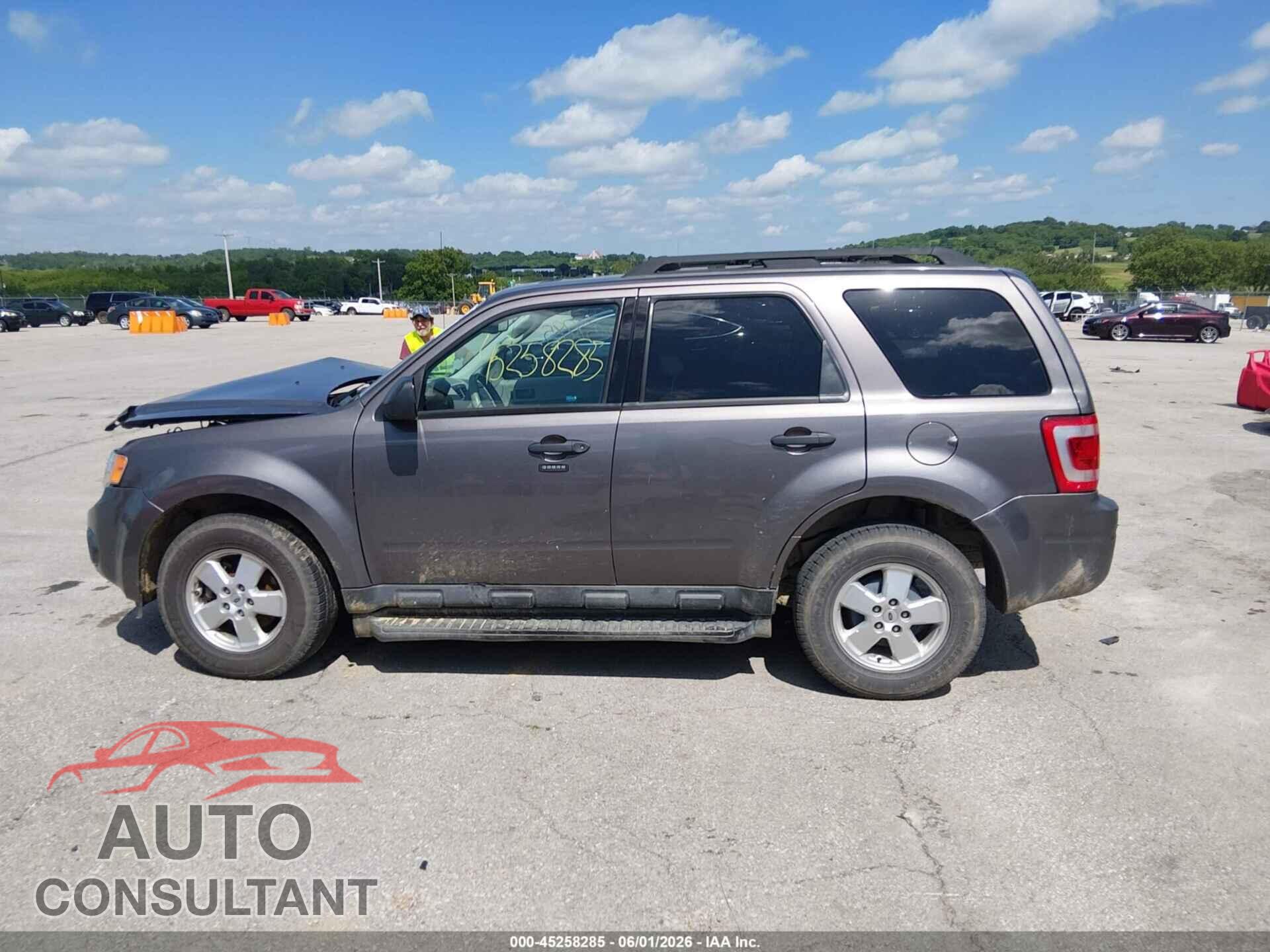 FORD ESCAPE 2012 - 1FMCU9DG8CKC25736