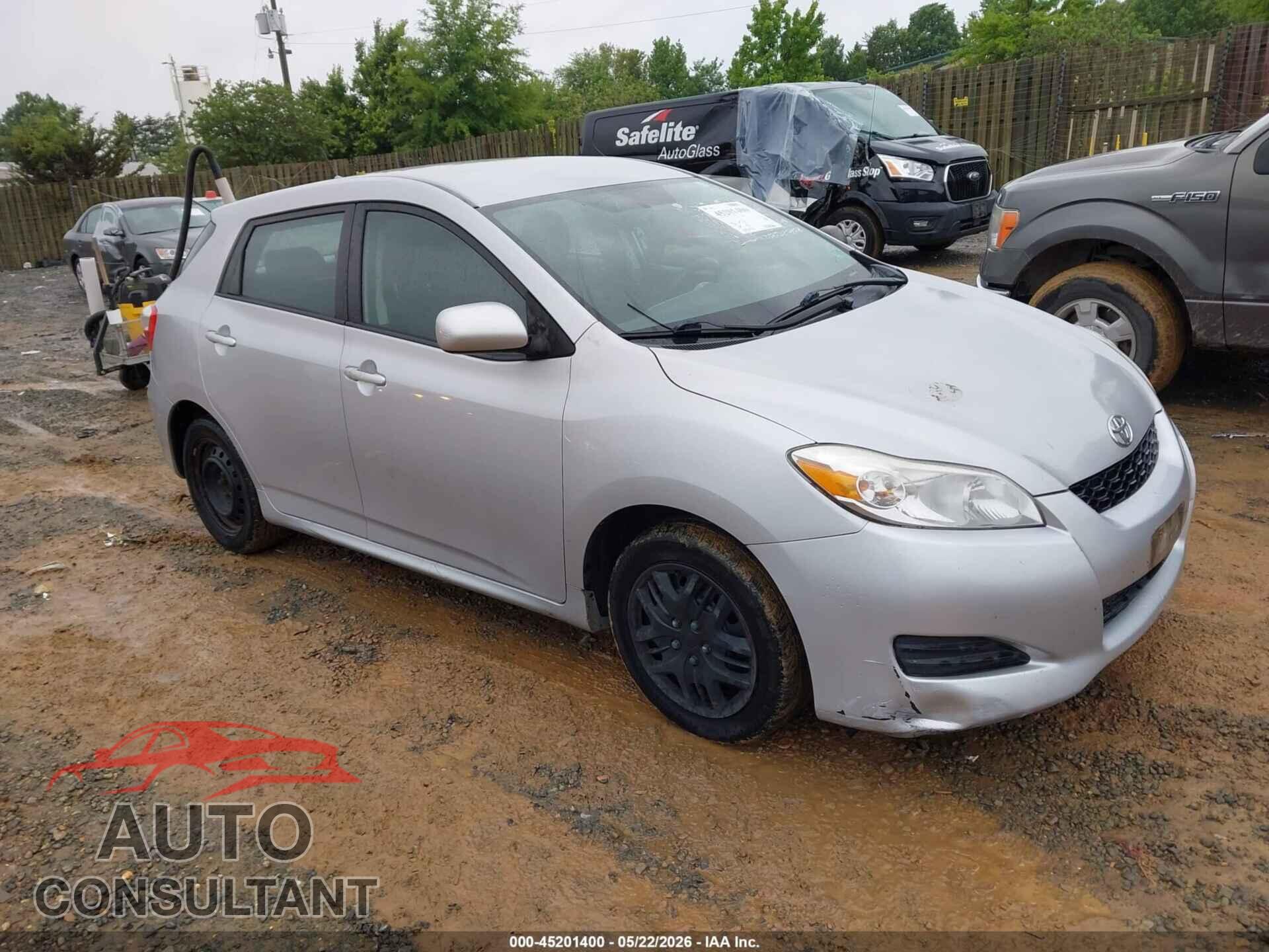 TOYOTA MATRIX 2010 - 2T1KU4EE8AC289970
