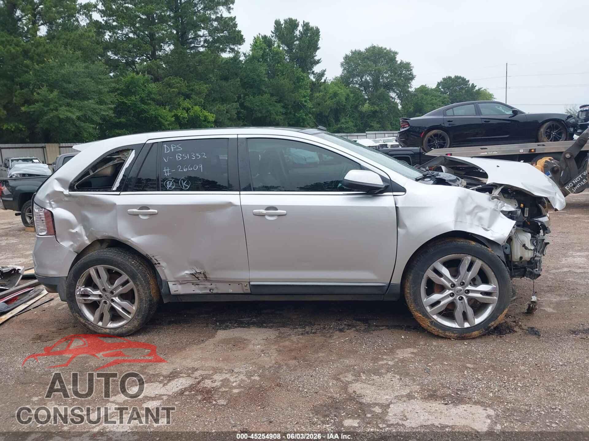 FORD EDGE 2011 - 2FMDK3KC3BBB51352