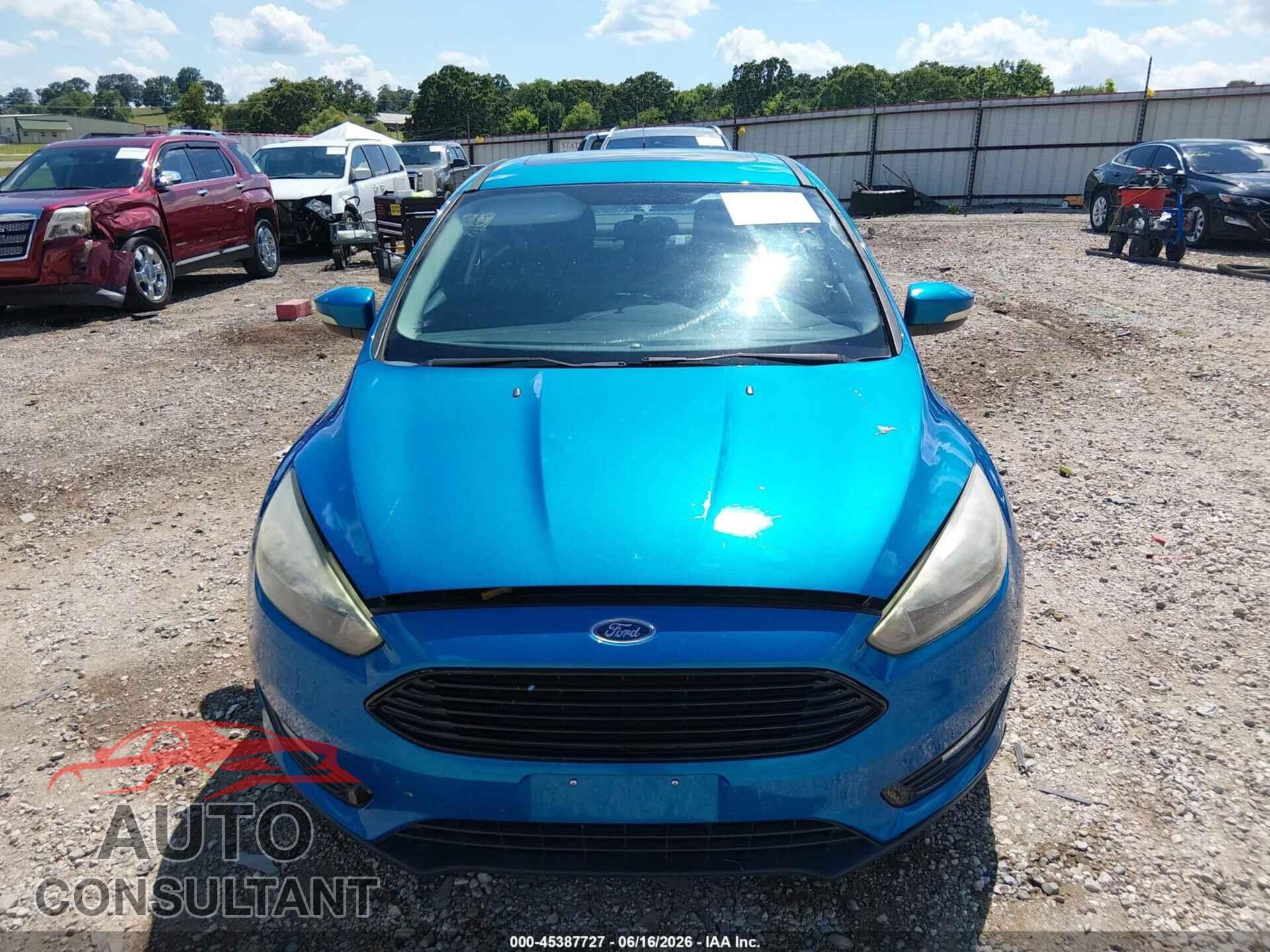 FORD FOCUS 2016 - 1FADP3FE8GL223984