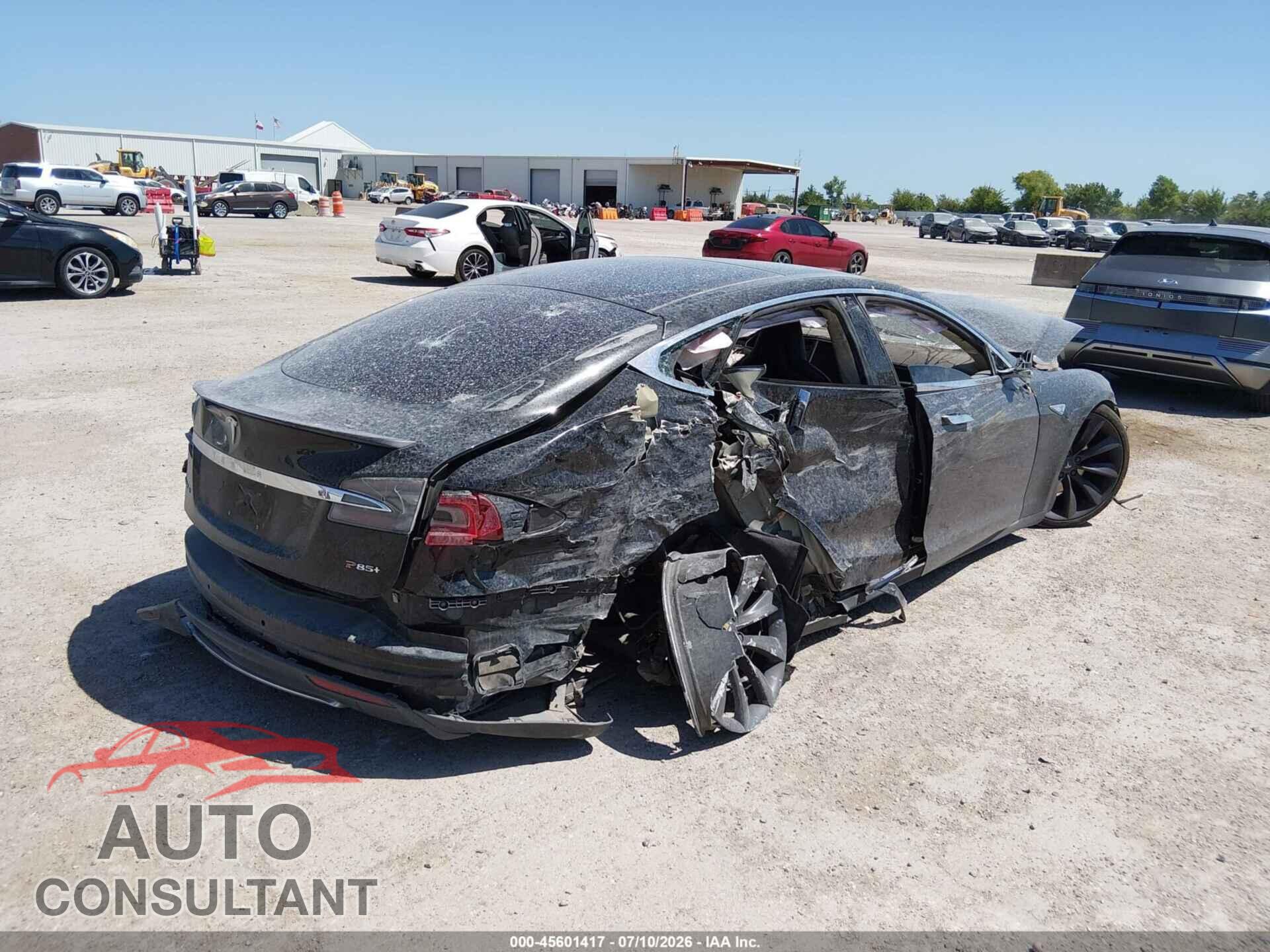 TESLA MODEL S 2013 - 5YJSA1DP3DFP16322
