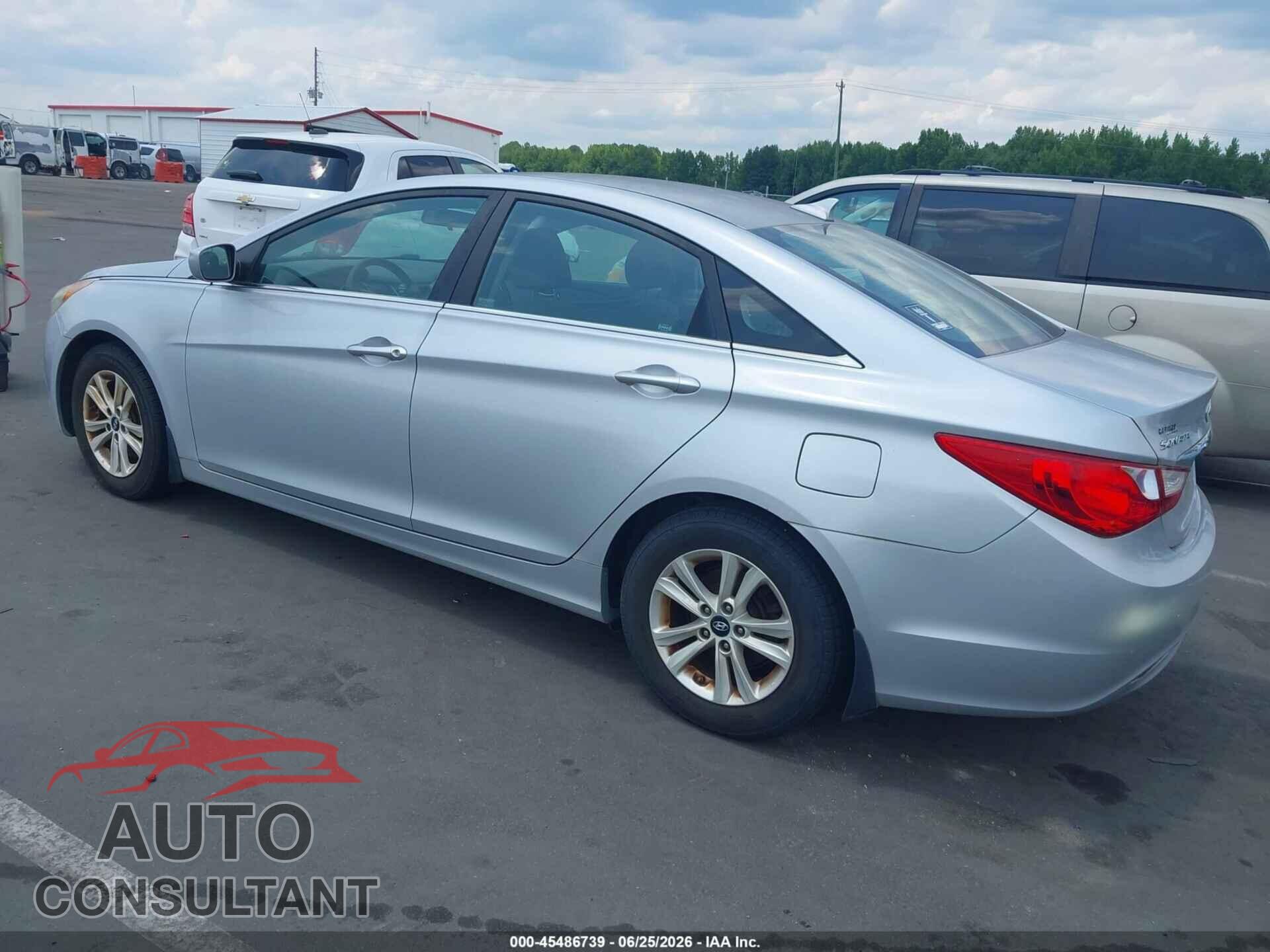 HYUNDAI SONATA 2011 - 5NPEB4AC3BH295701