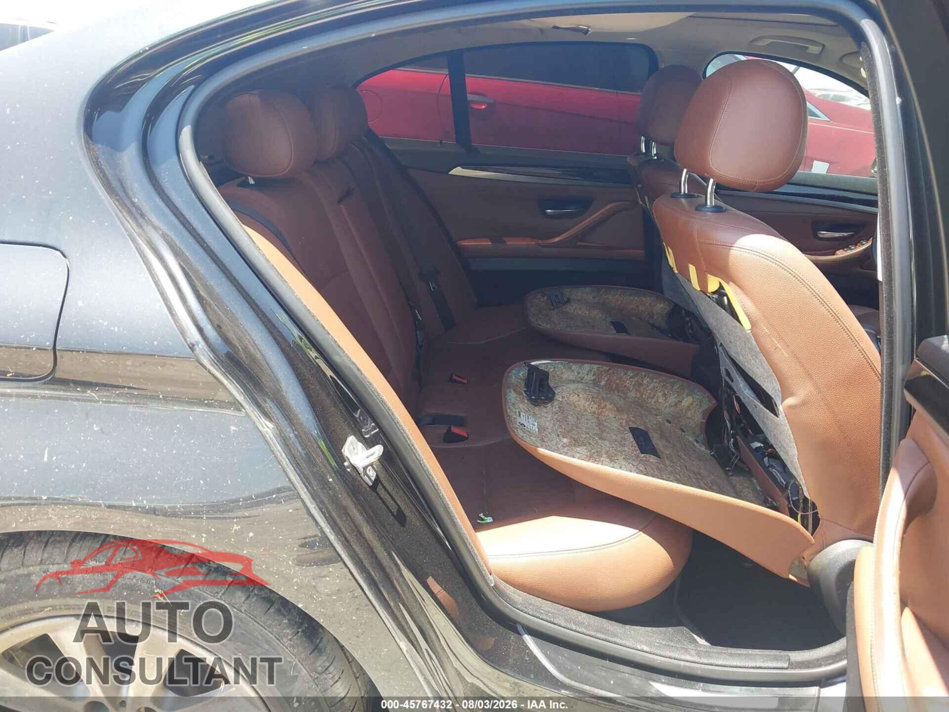 BMW 528I 2014 - WBA5A5C59ED500856