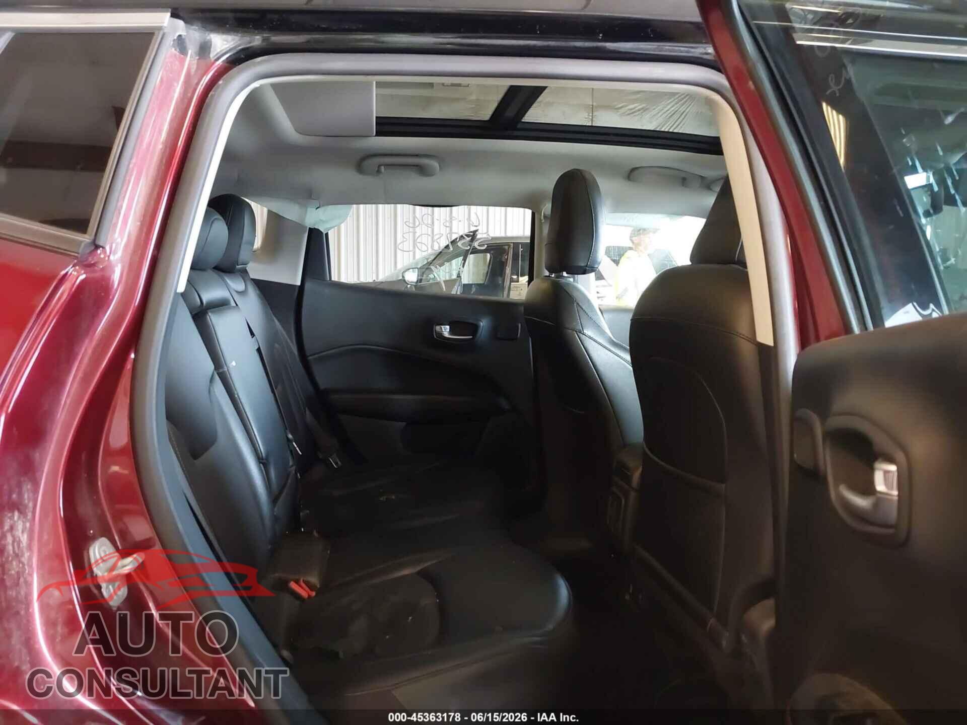 JEEP COMPASS 2021 - 3C4NJDCB9MT537823