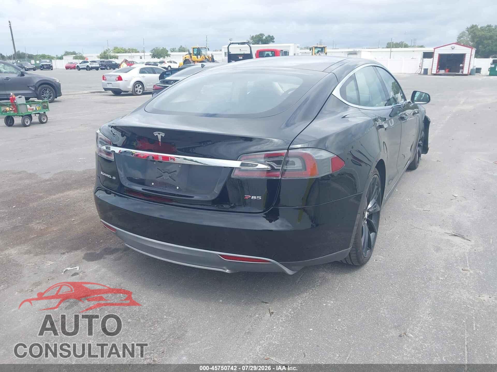 TESLA MODEL S 2013 - 5YJSA1CP2DFP16412