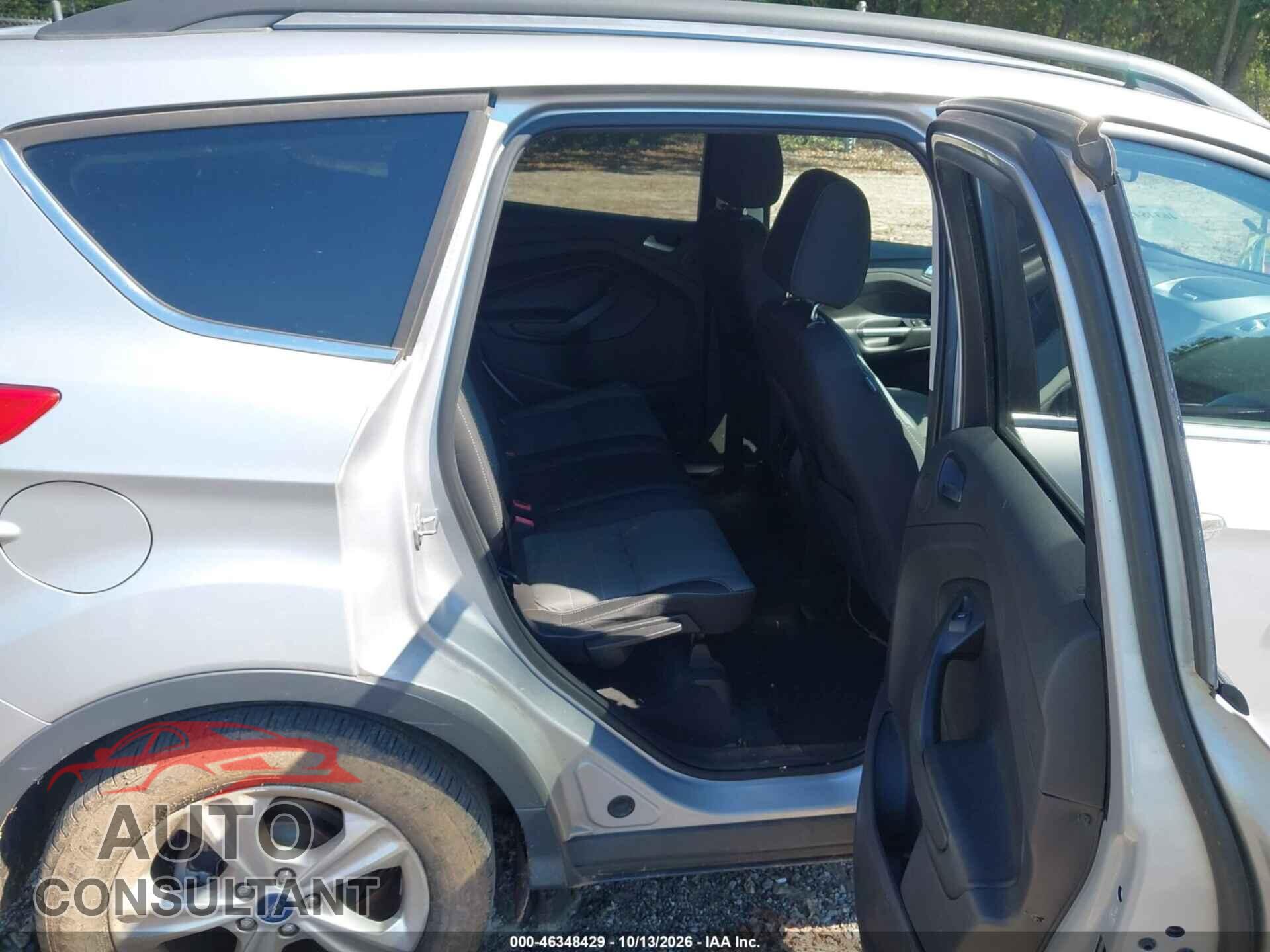 FORD ESCAPE 2016 - 1FMCU0GX1GUC09072