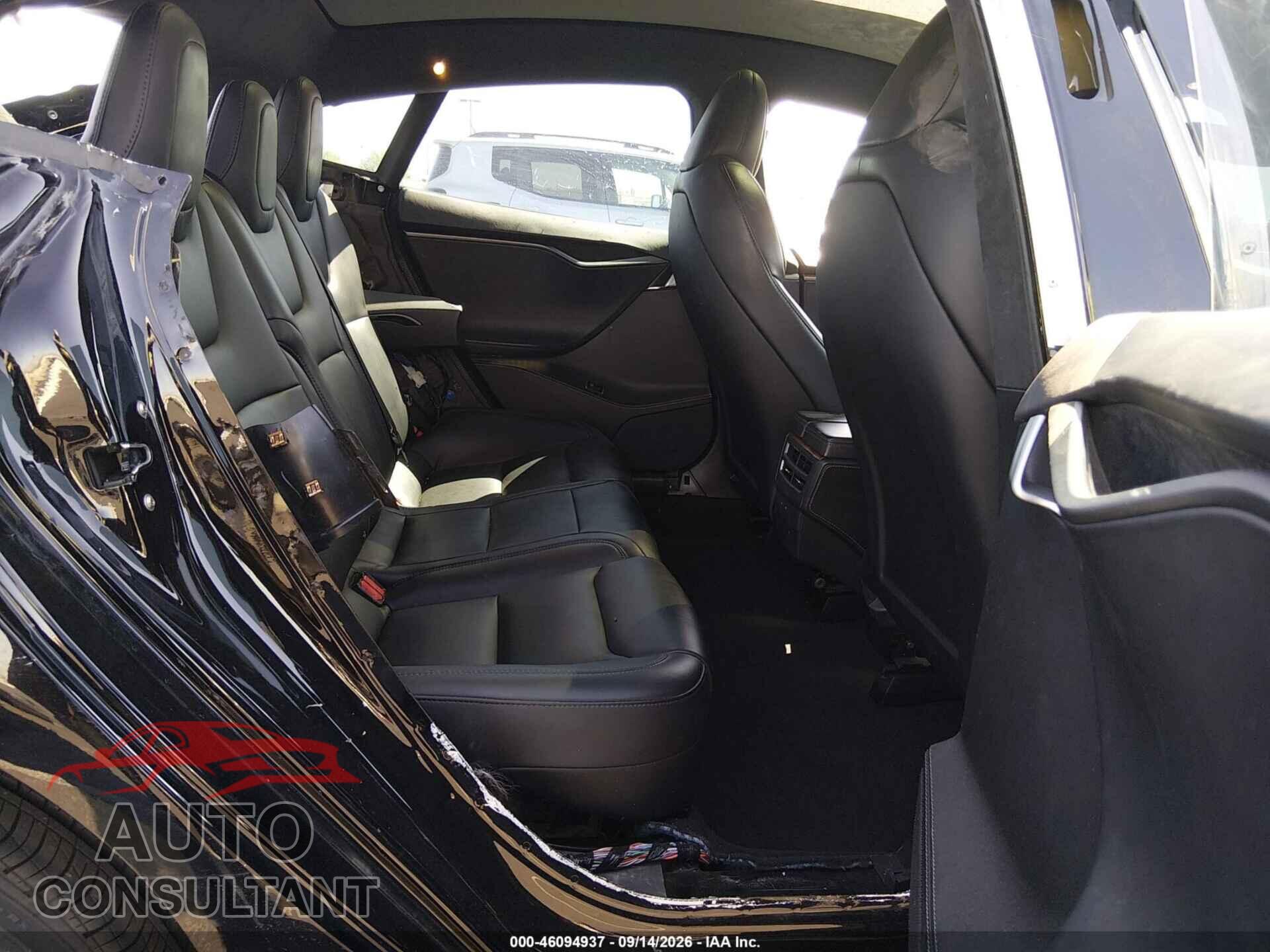 TESLA MODEL S 2021 - 5YJSA1E29MF424516