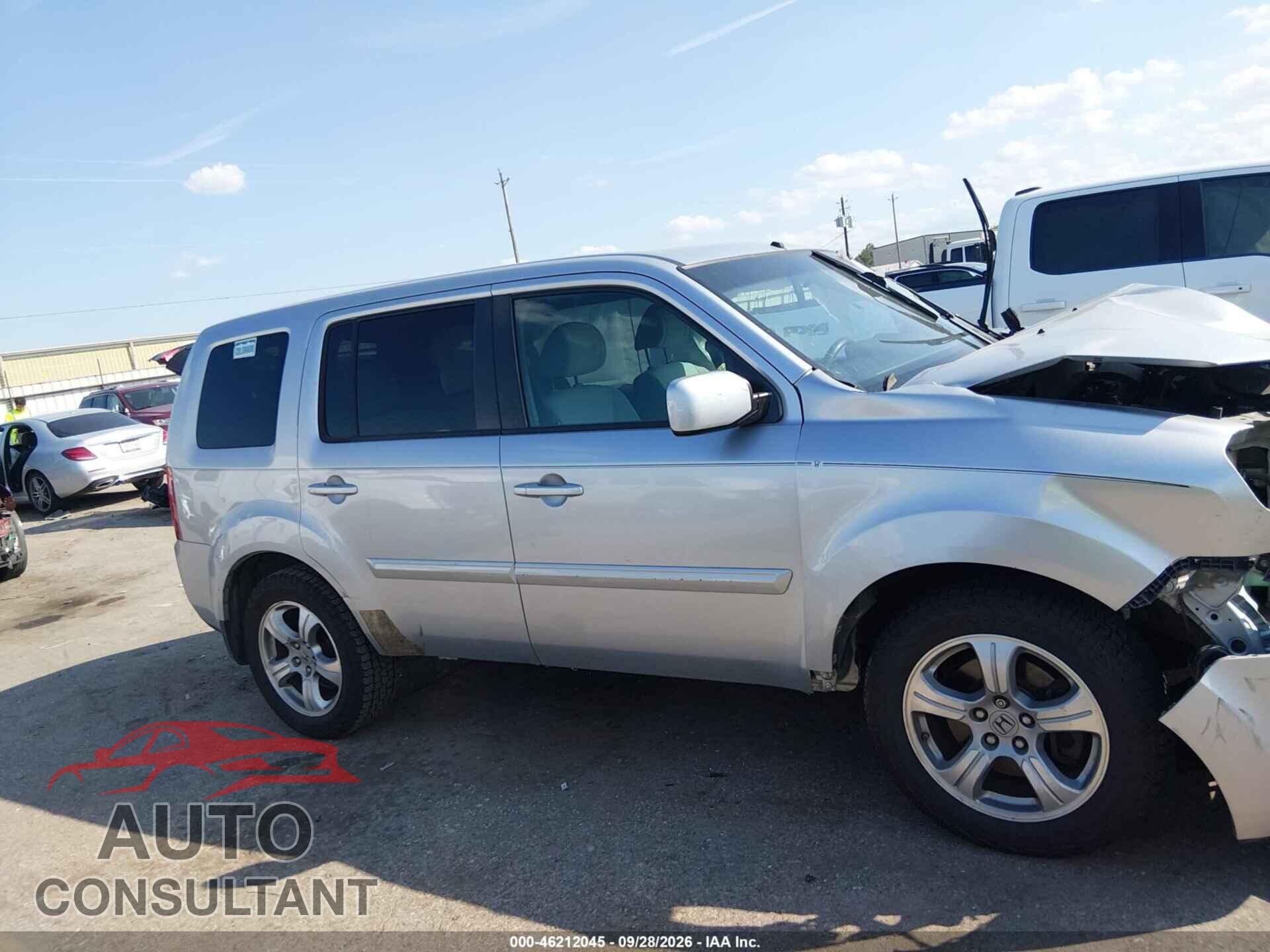 HONDA PILOT 2013 - 5FNYF3H42DB043093