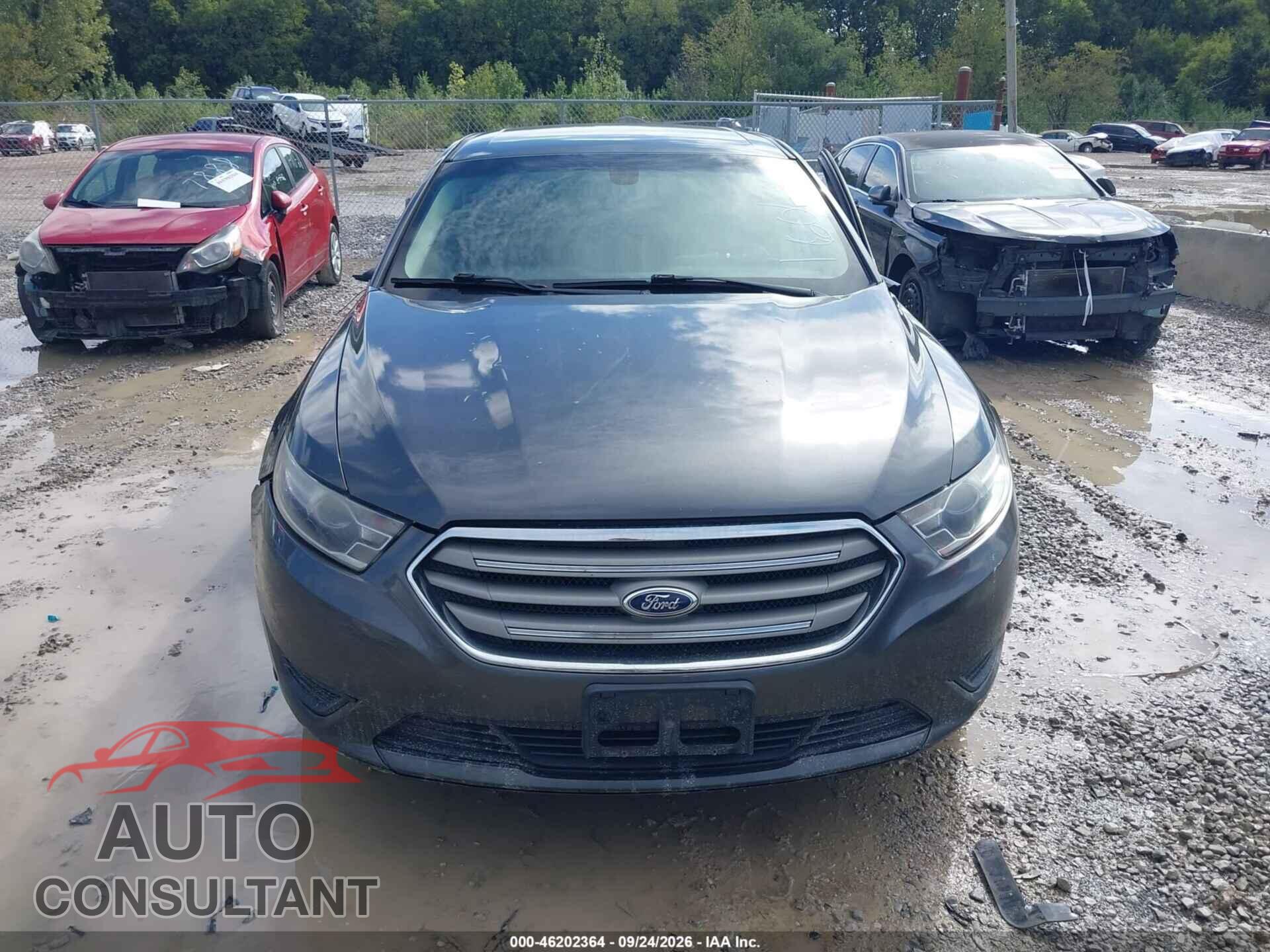 FORD TAURUS 2015 - 1FAHP2D86FG160139