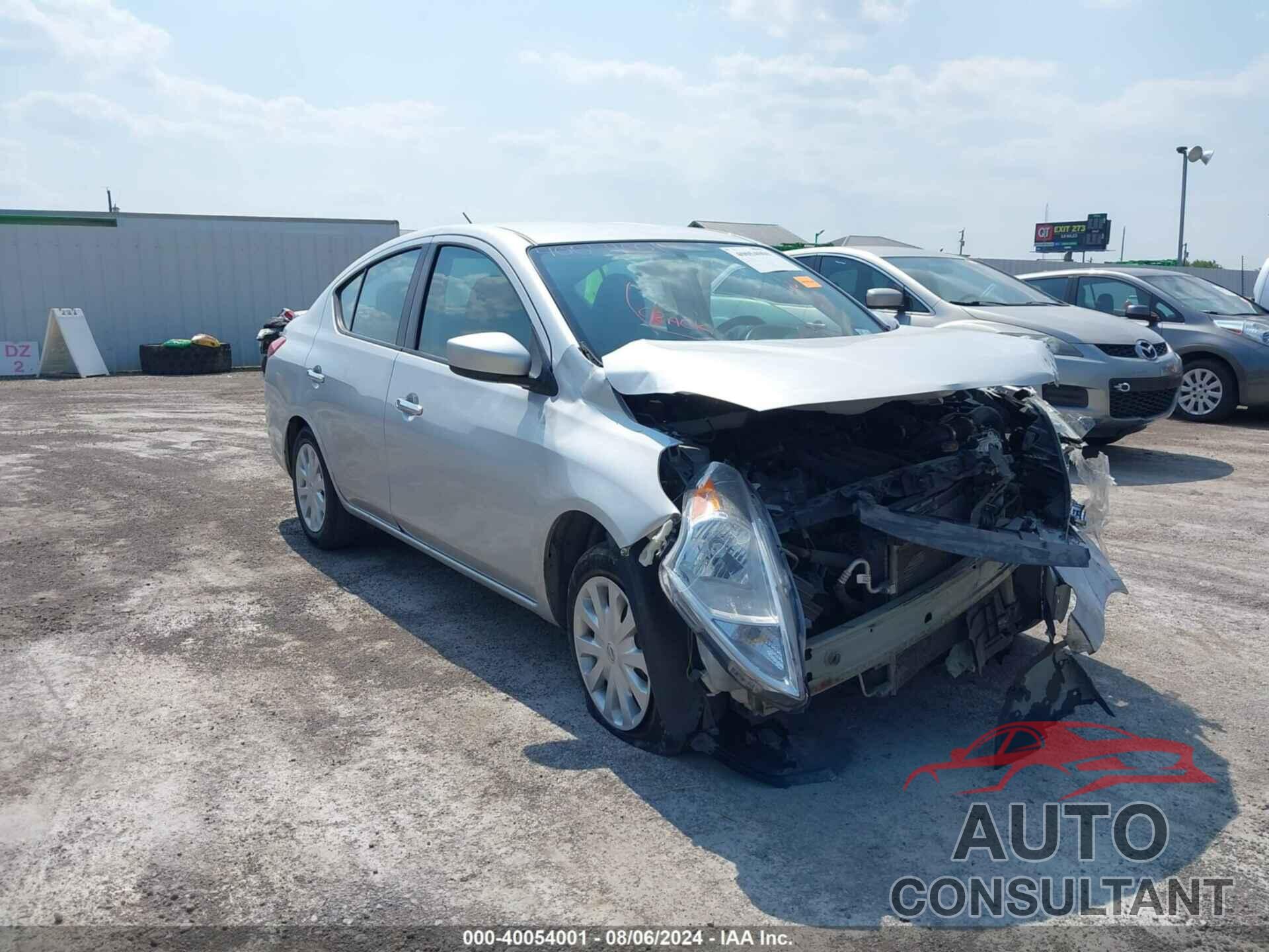 NISSAN VERSA 2018 - 3N1CN7AP1JL875257