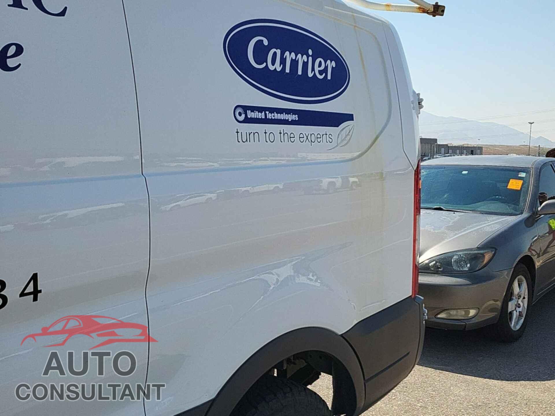 FORD TRANSIT 2017 - 1FTYR1YM0HKB36408